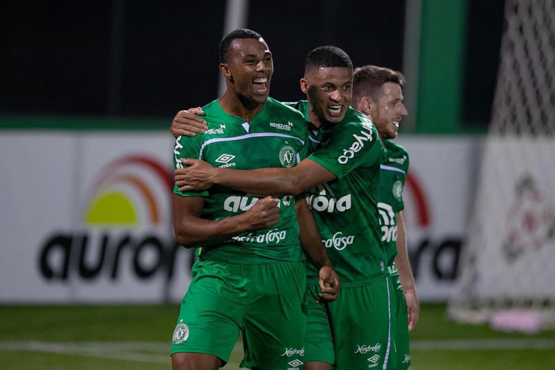 Luiz Otávio - Chapecoense