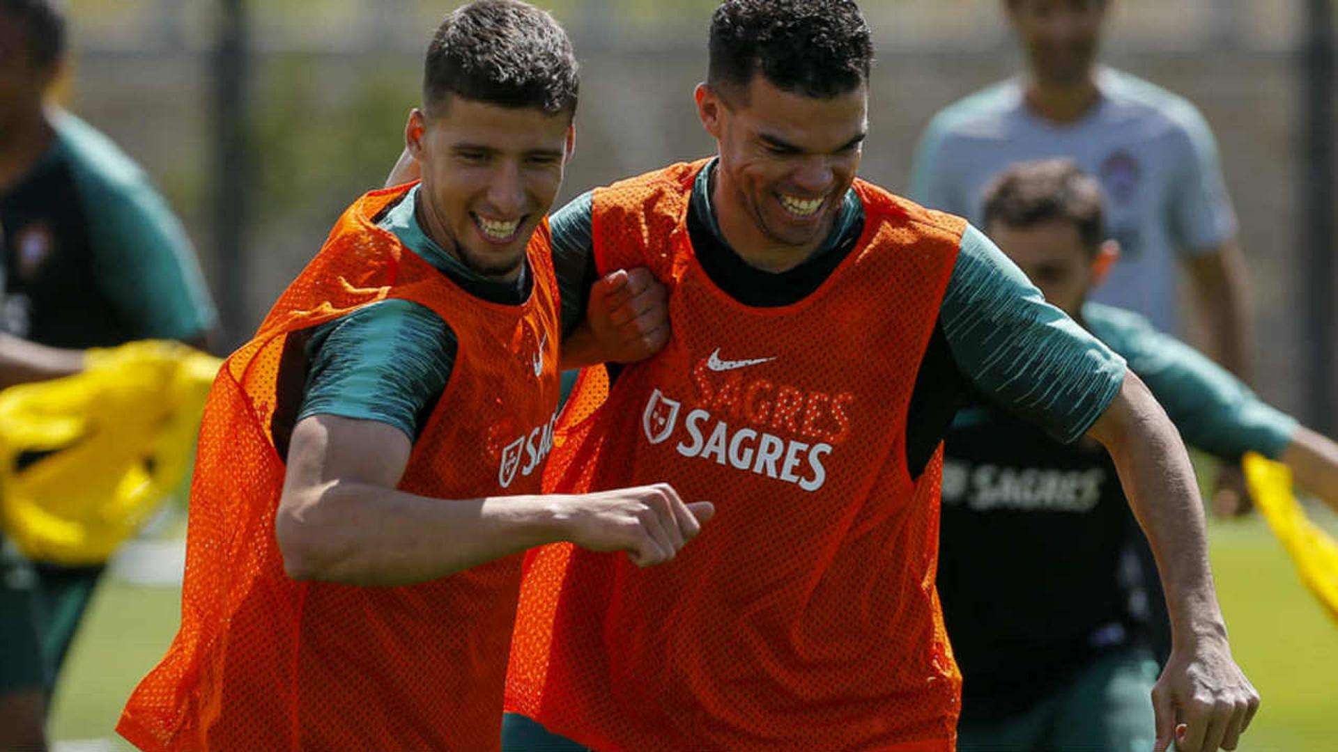 Ruben Dias e Pepe