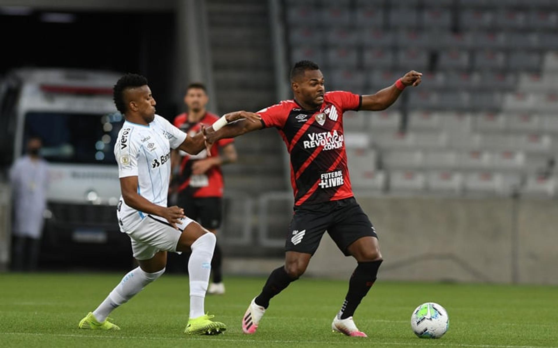 Athletico-PR x Grêmio - Disputa