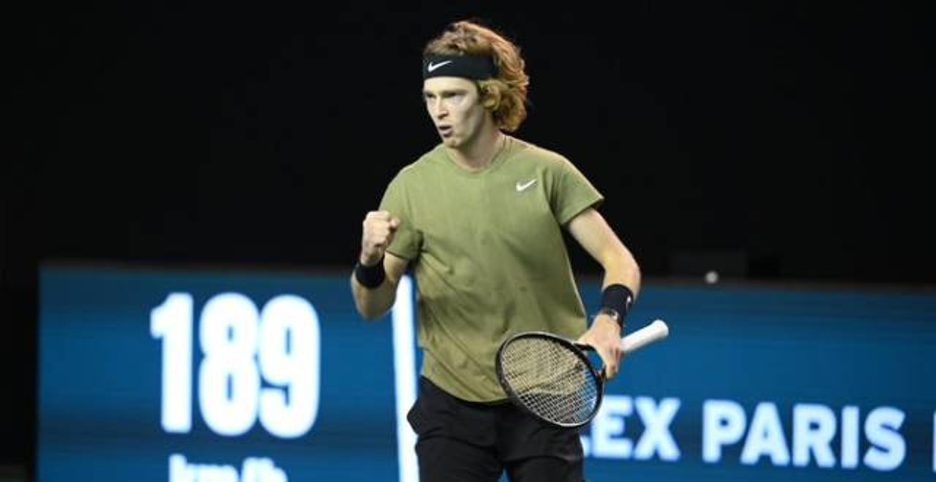 Andrey Rublev alcança 40ª vitória na temporada 2020