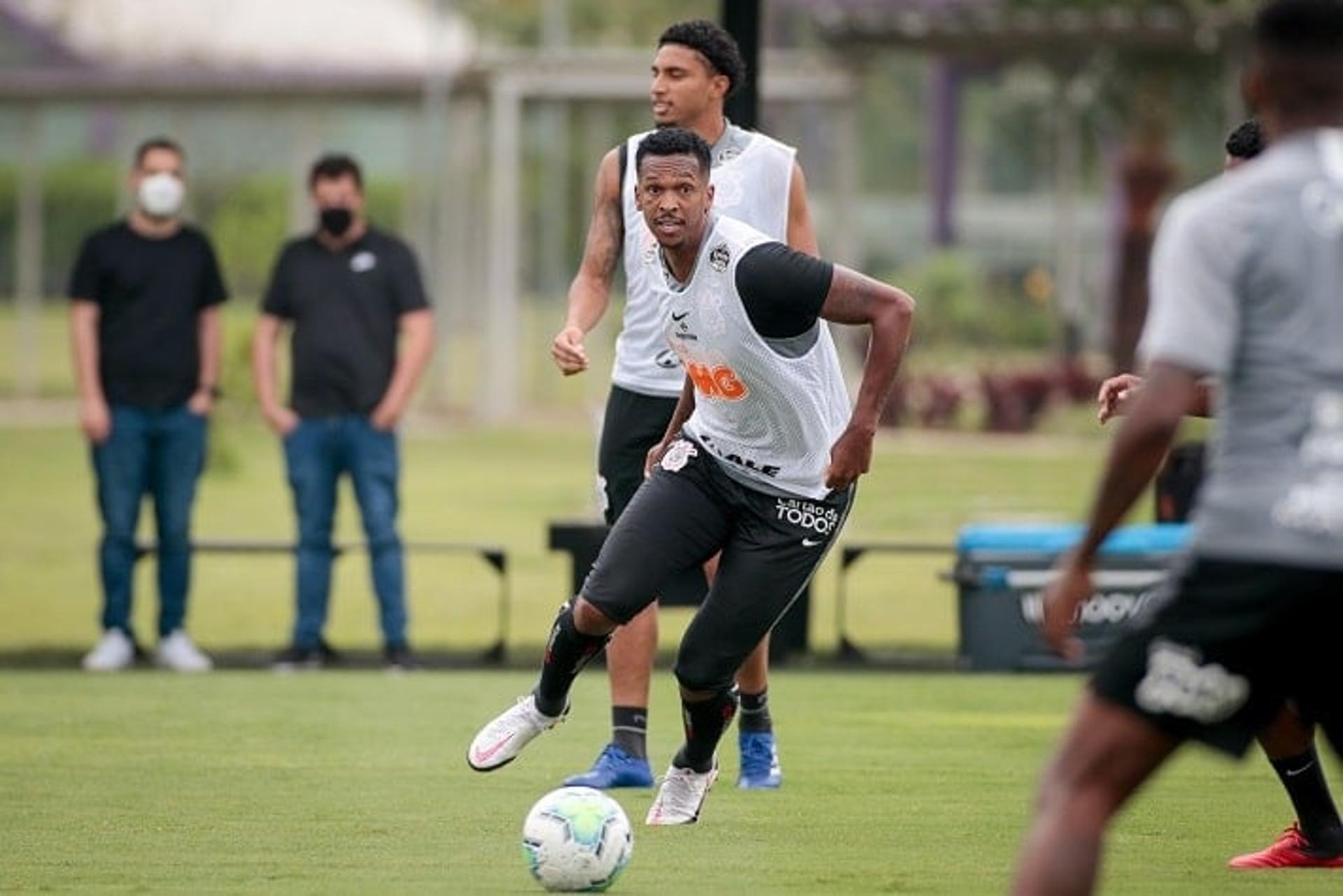 Jô - Treino Corinthians