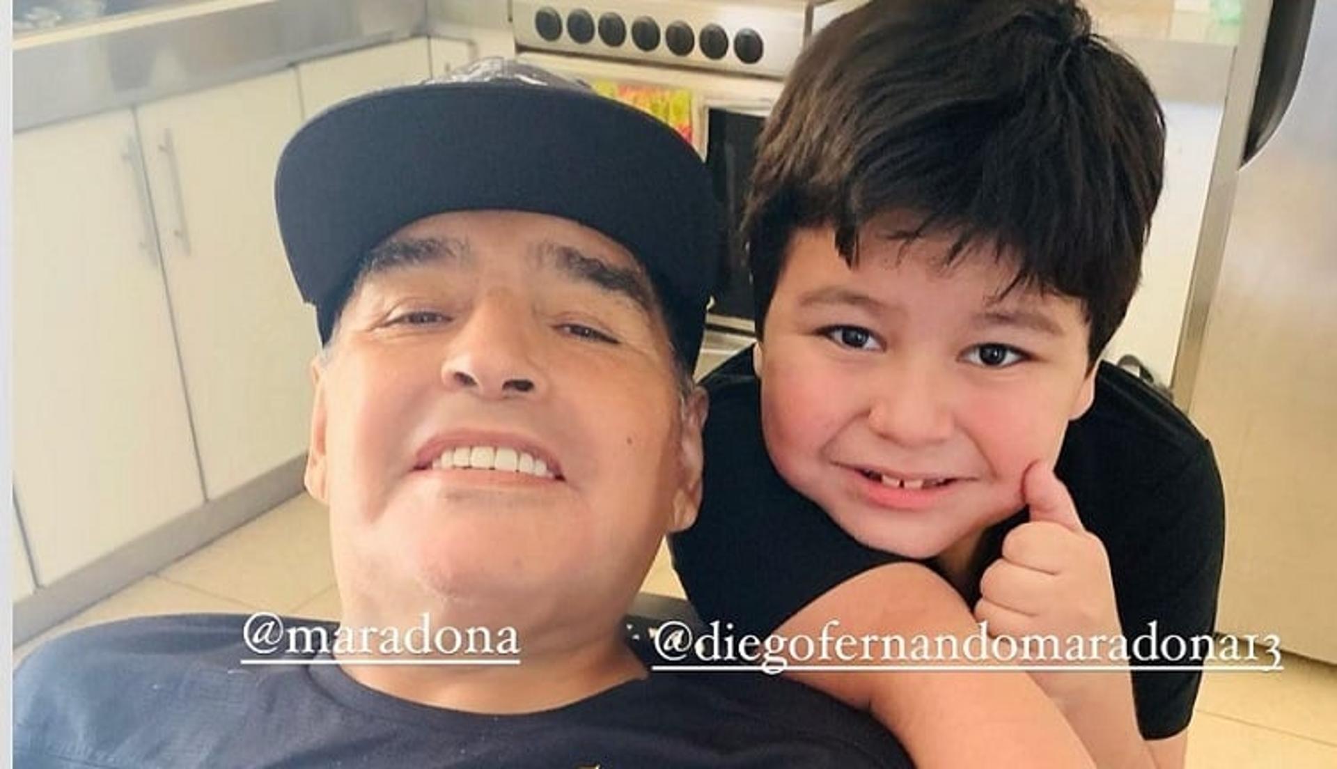 Maradona e filho Dieguito