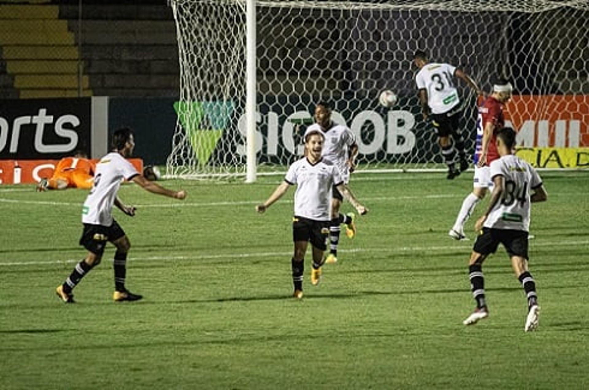 Paraná x Figueirense