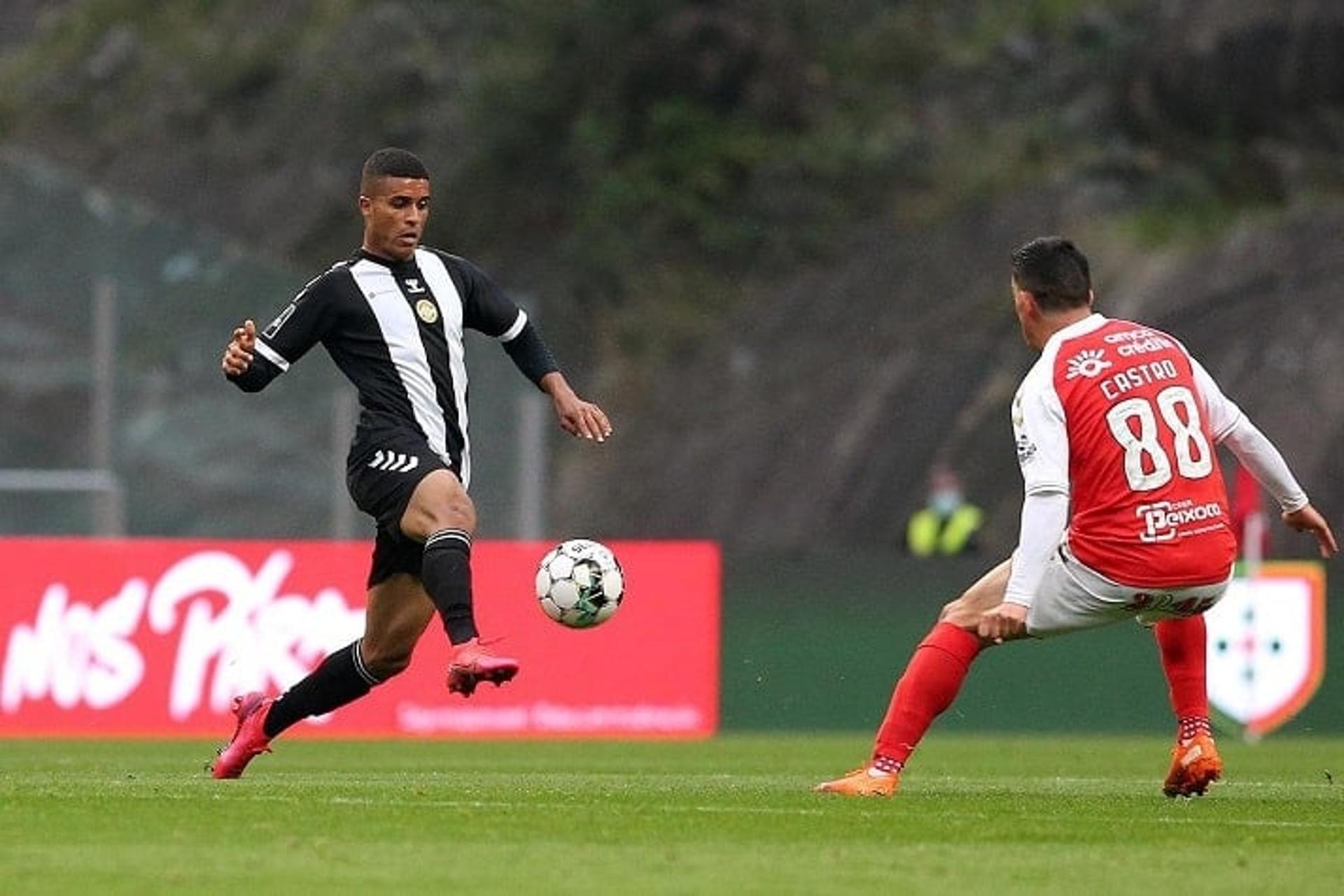 João Victor - Nacional-POR