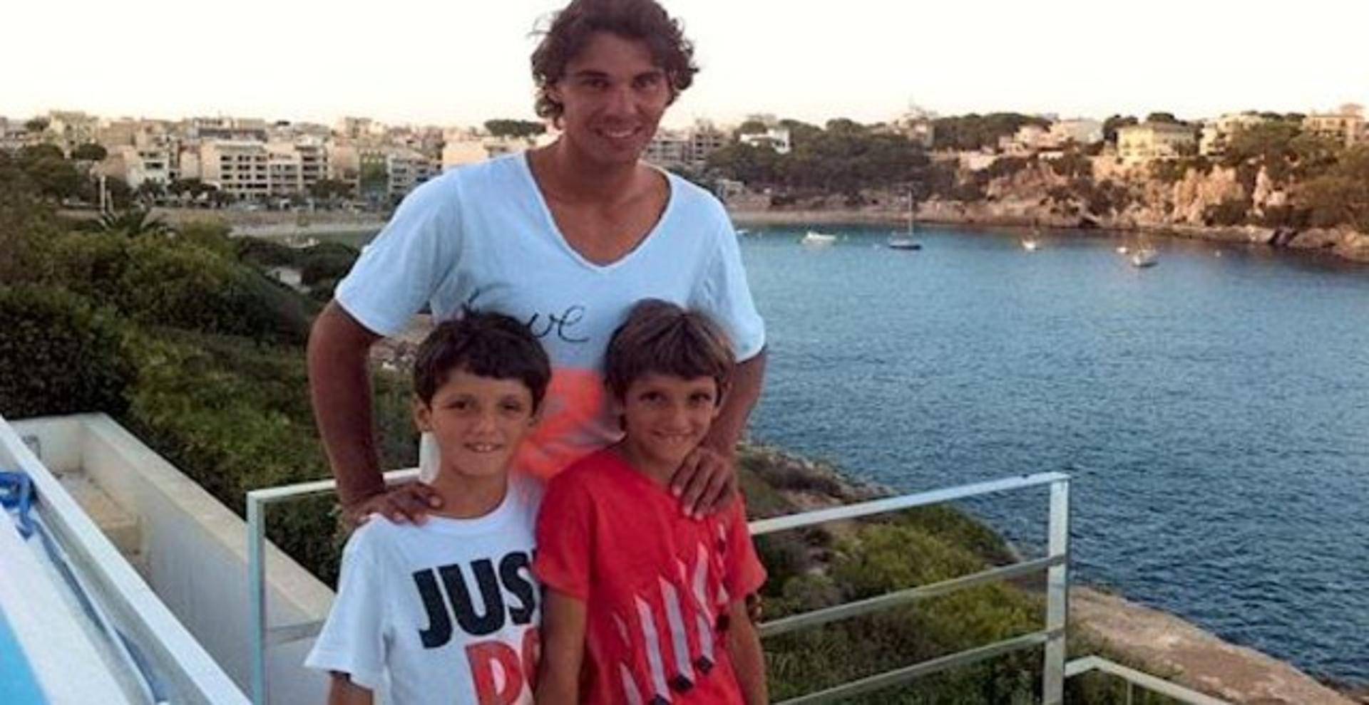 Rafael Nadal com primos