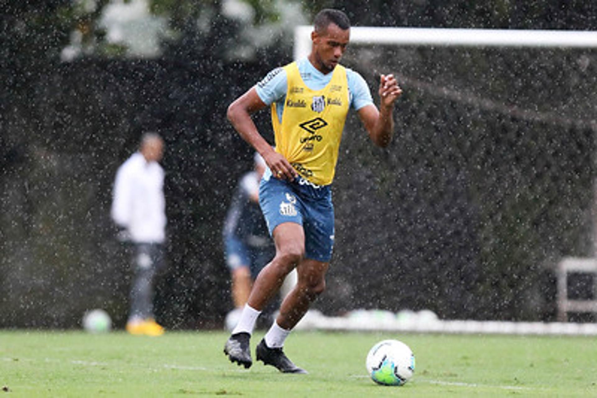 Copete só poderá voltar ao Santos em março