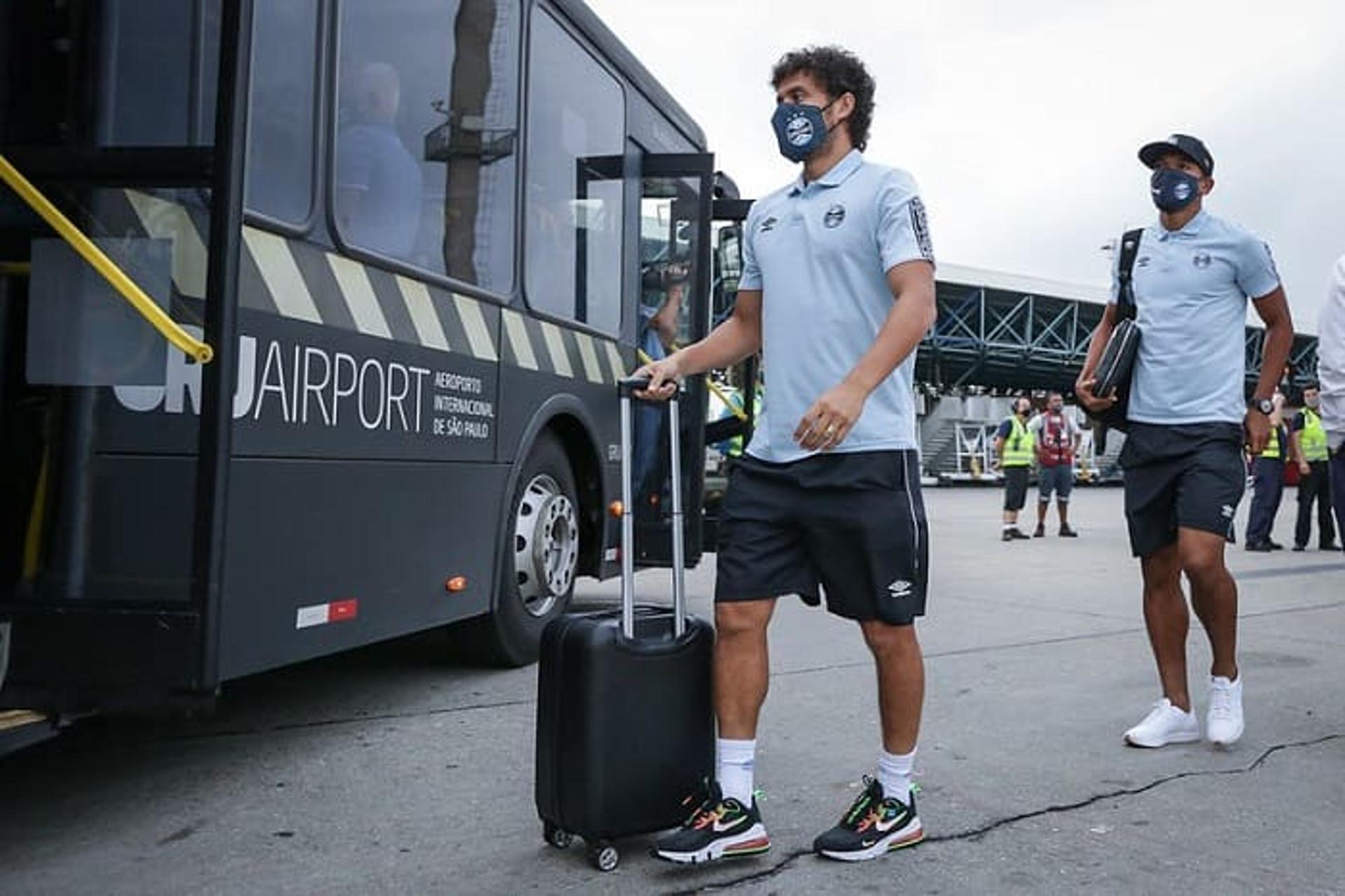 Delegação do Grêmio em São Paulo