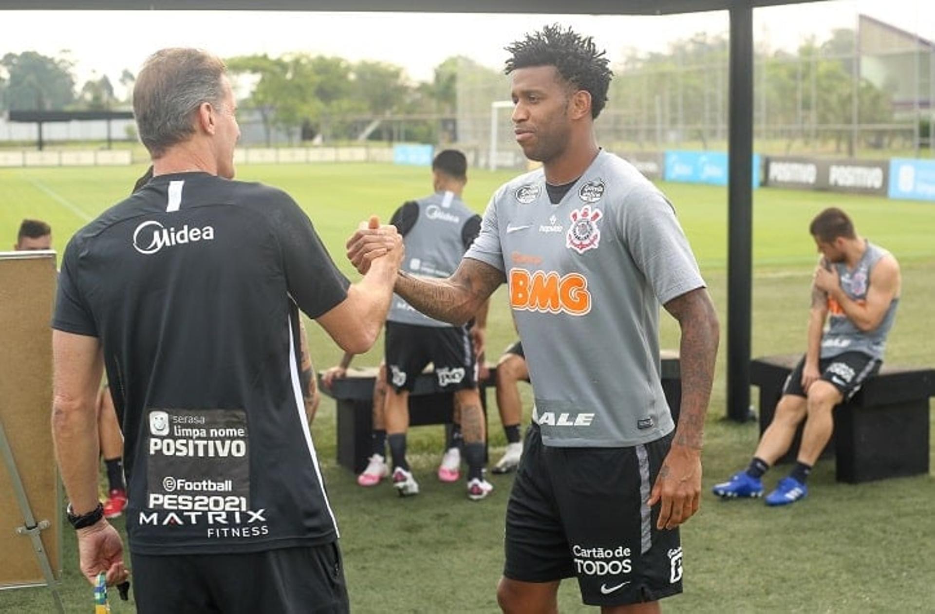 Mancini e Gil - Treino Corinthians