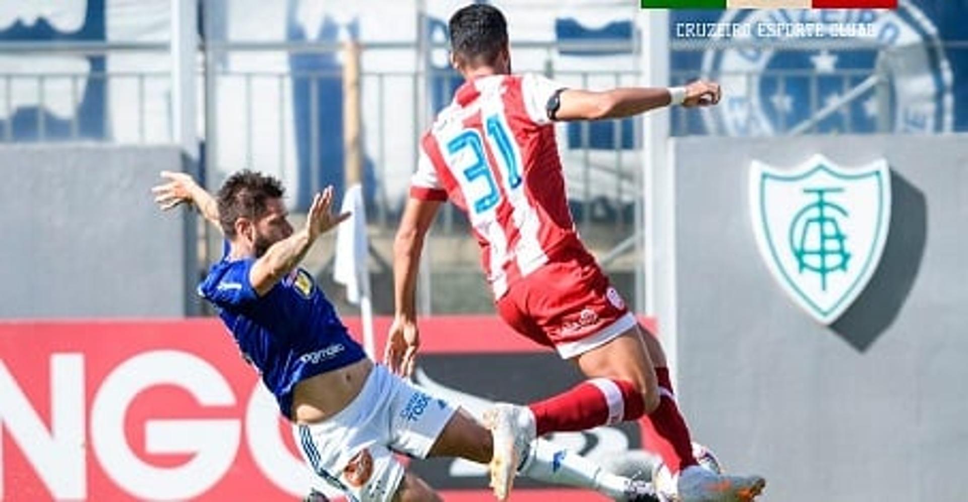 Cruzeiro e Náutico fizeram um duelo em que as defesas prevaleceram, gerando poucas chances de gol