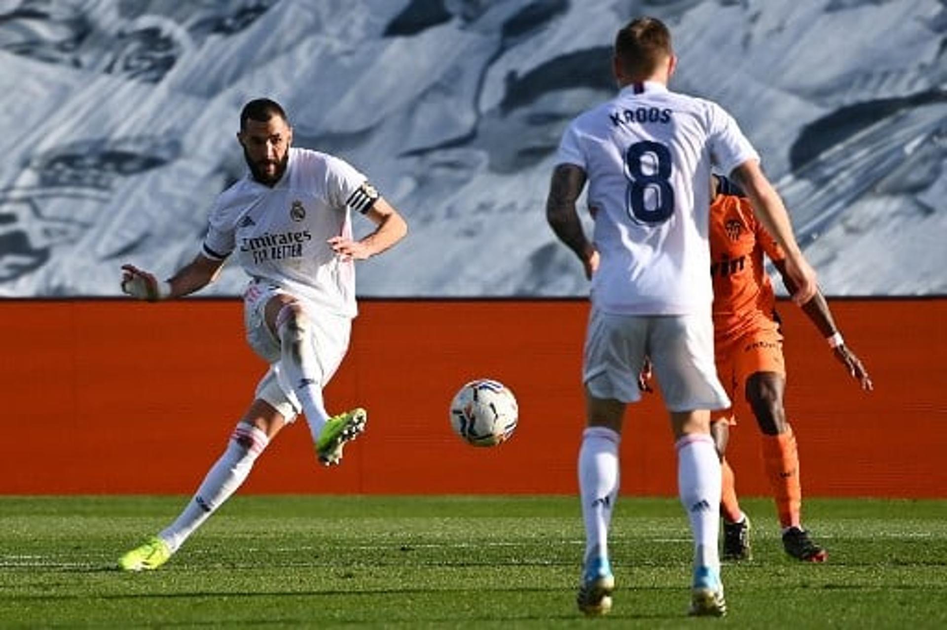 Real Madrid x Valencia - Benzema