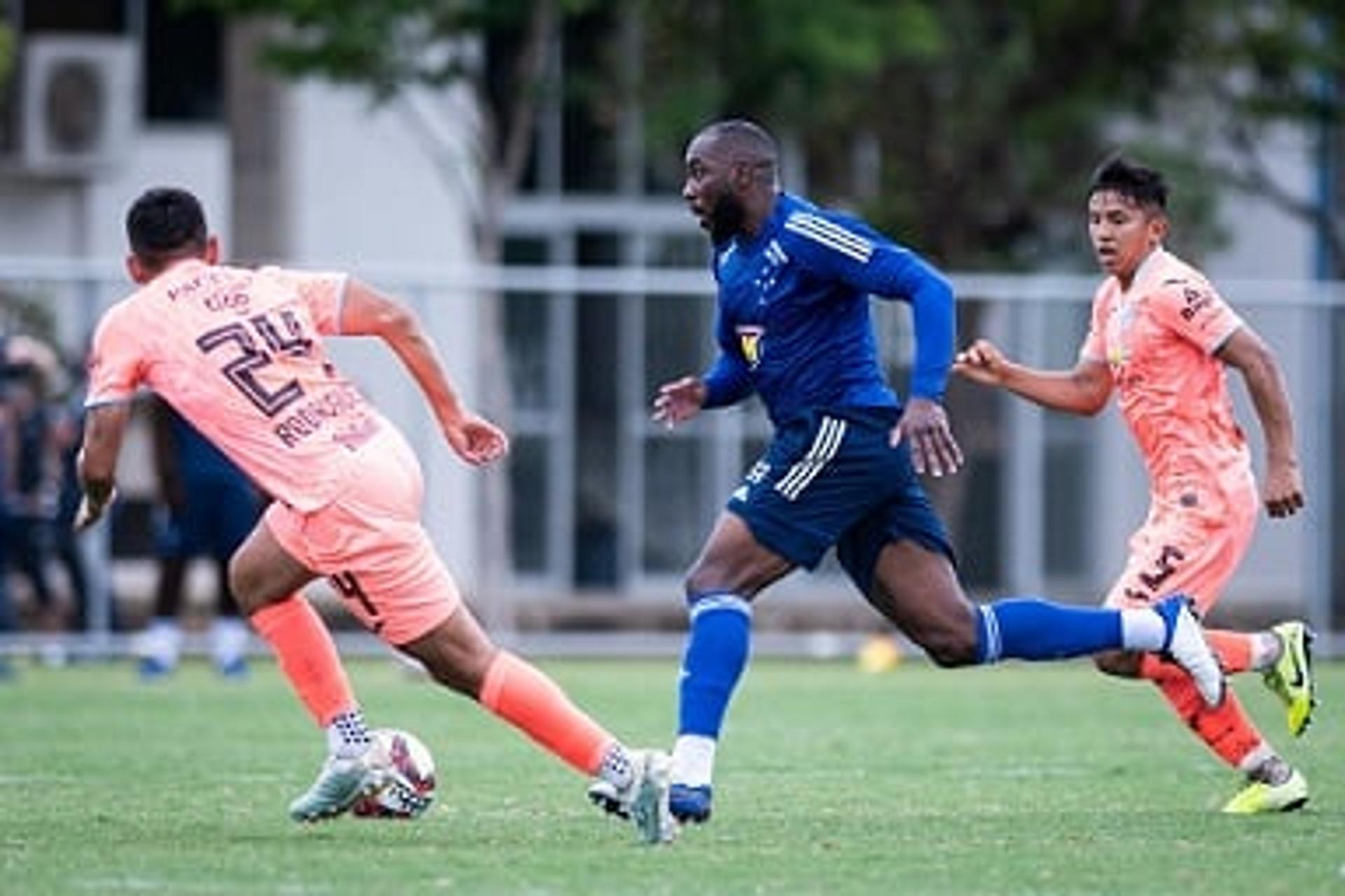 O time celeste fez 1 a 0 no Bolívar em preparação para a temporada 2021