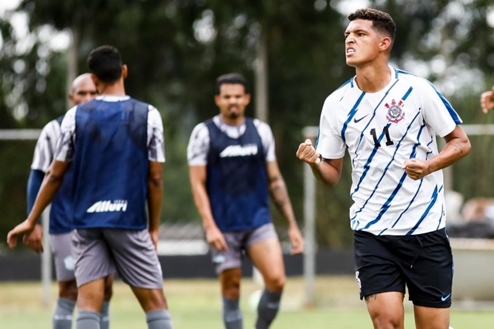 Matheus Mathias - Corinthians sub-23 x Marília