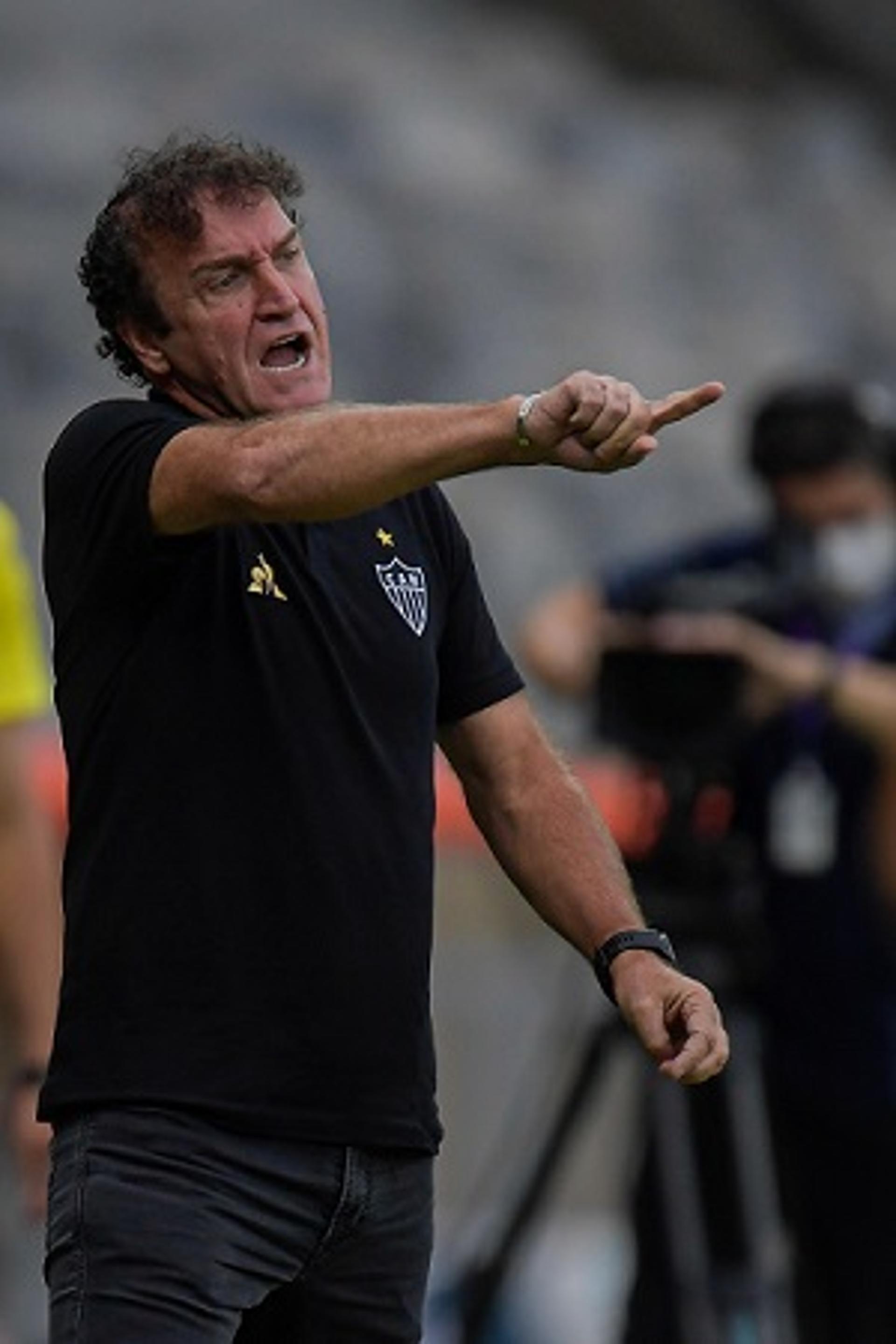 A volta de Cuca ao Galo foi com vitória sobre o Coimbra, no Mineirão