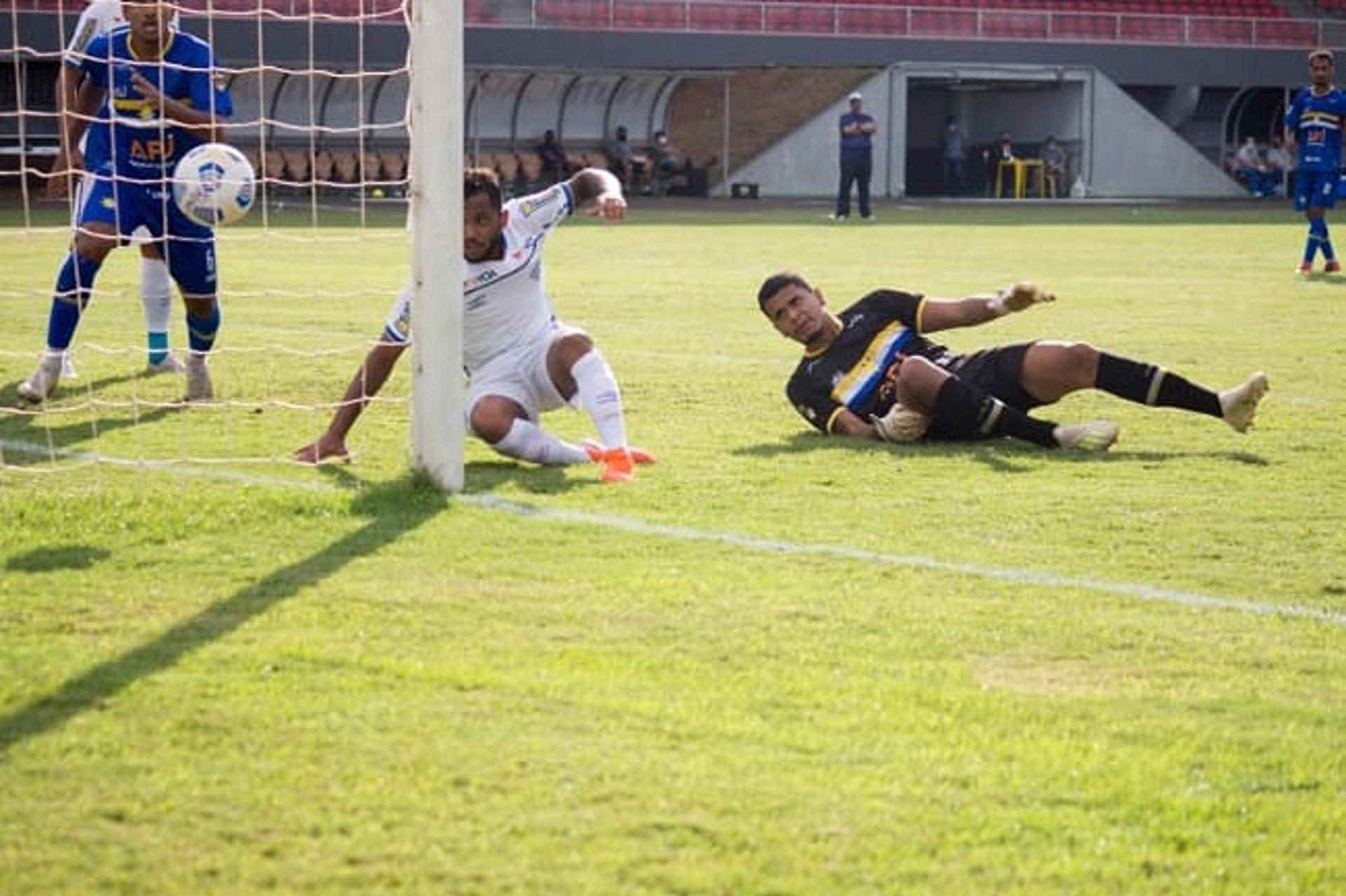 Momento do gol em Palmas x Avaí