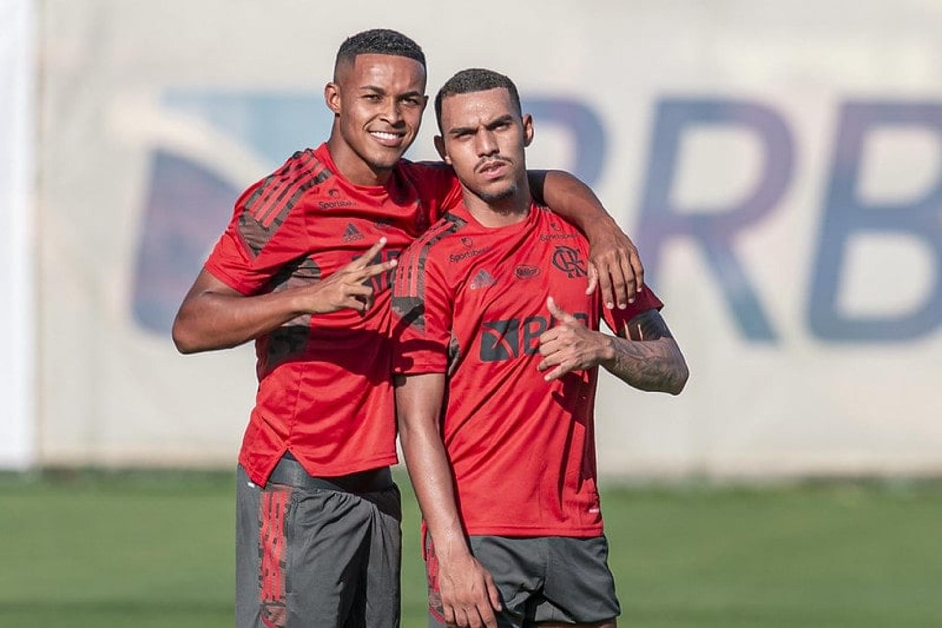 Lázaro e Matheuzinho