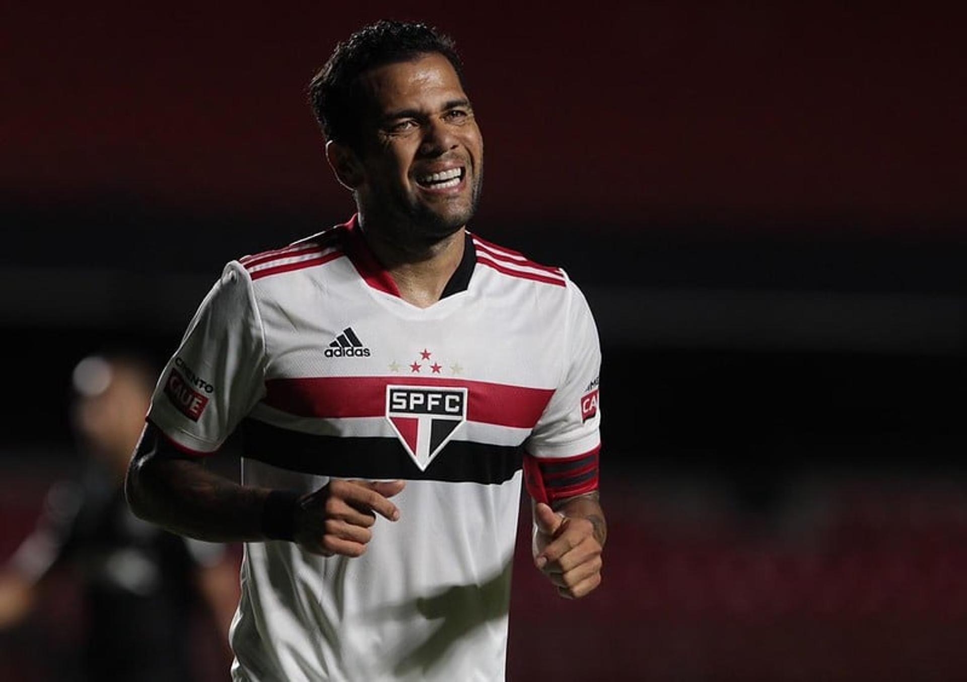 Daniel Alves - São Paulo