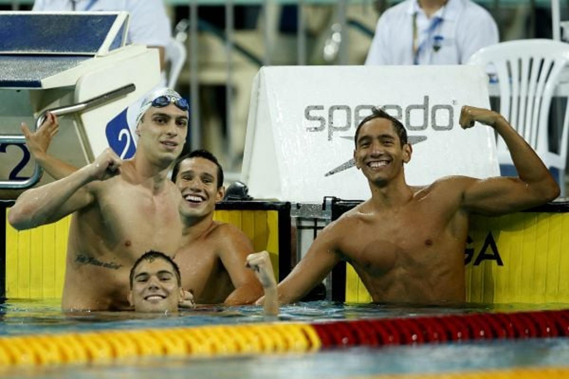 Revezamento 4x200m livre (Foto: Satiro Sodré/SSPress/CBDA)