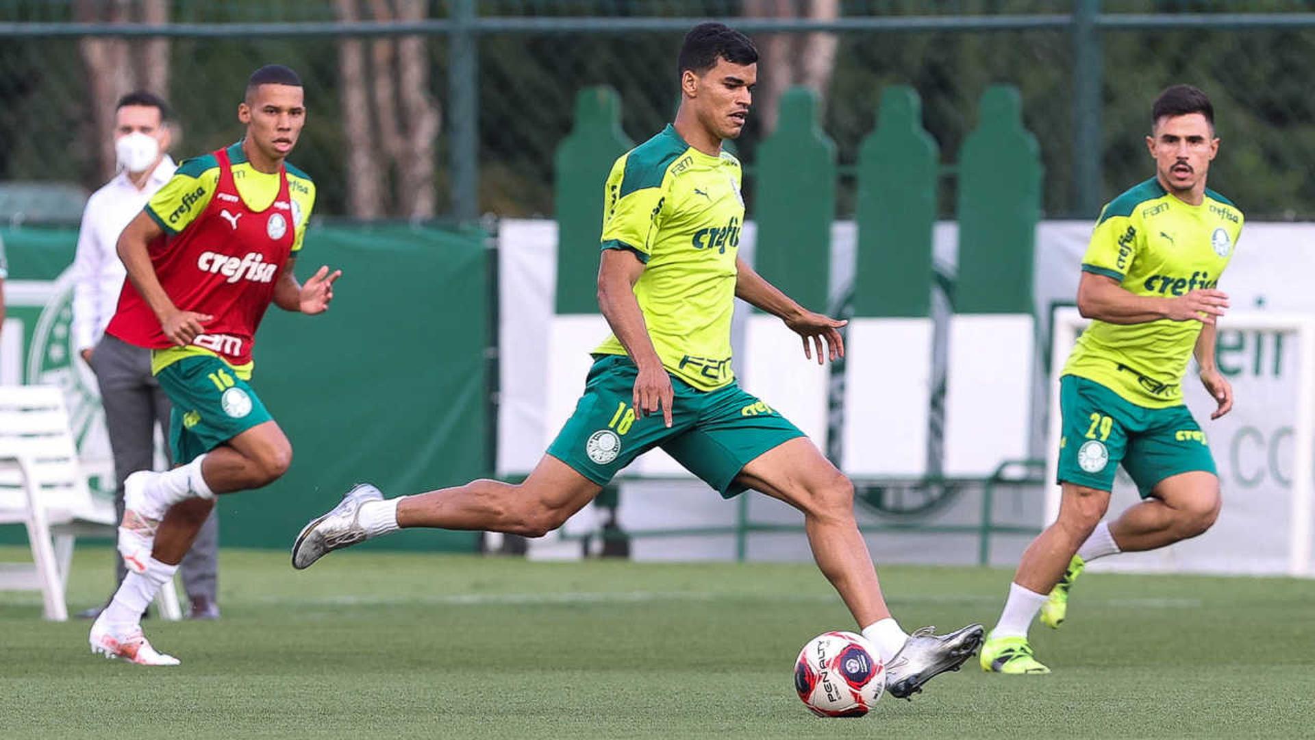 Danilo Barbosa treino