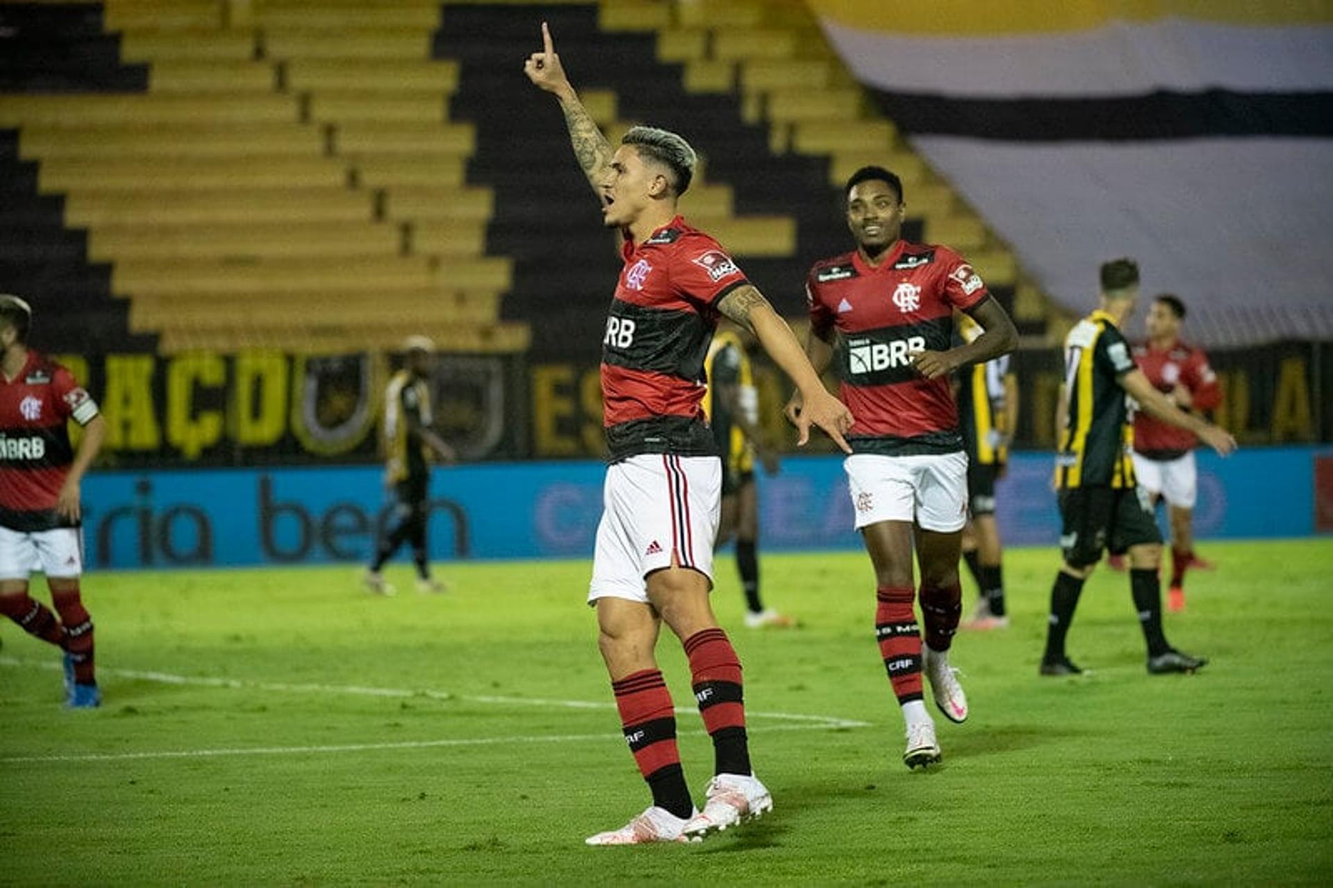 Volta Redonda x Flamengo - Pedro e Vitinho