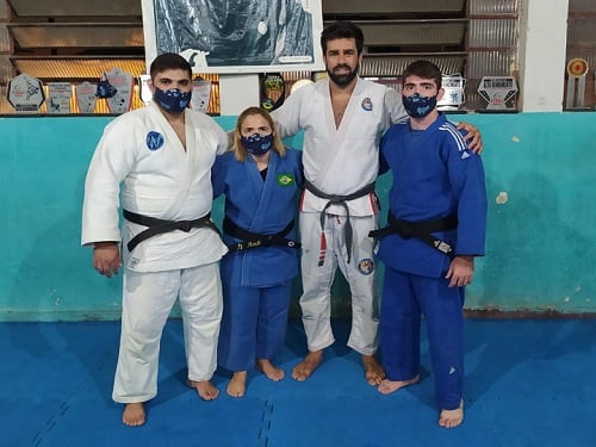 Equipe de Judô da Umbra vem trabalhando com técnicas de Jiu-Jitsu (Foto: Divulgação)