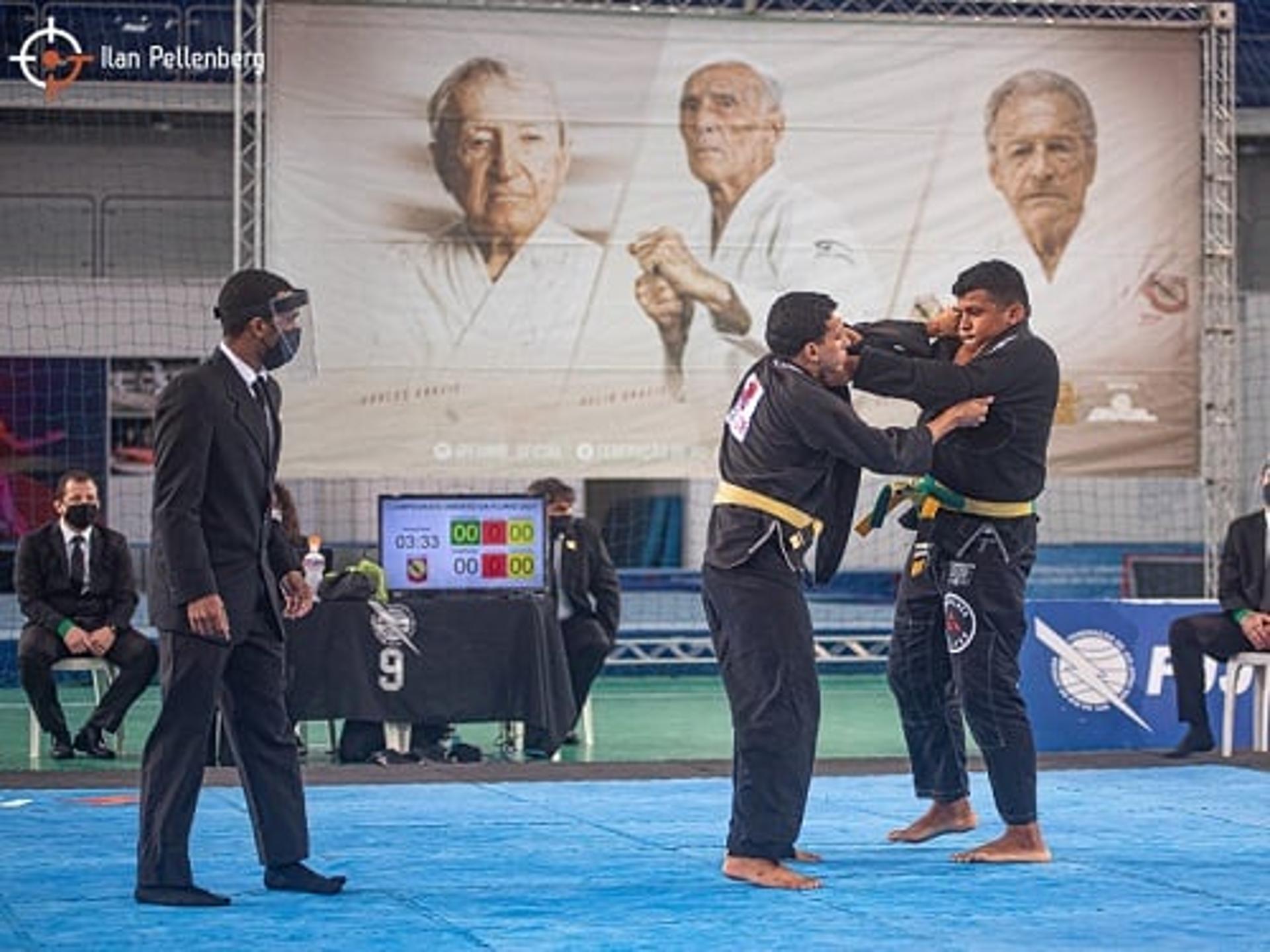 Evento da FJJ Rio, realizado no mês de maio, contou com alto número de atletas da classe master (Foto: Ilan Pellenberg)