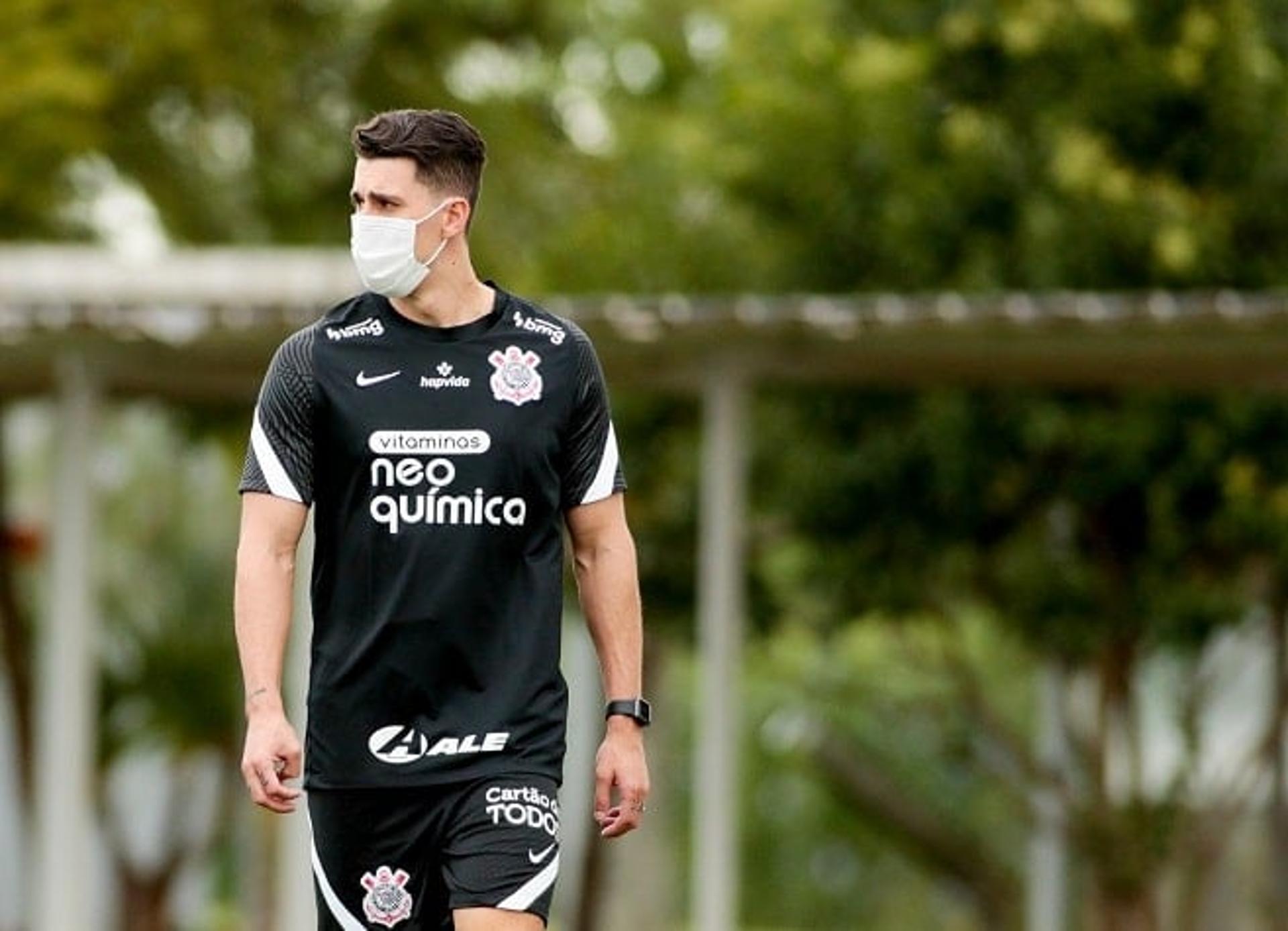 Danilo Avelar - Treino Corinthians