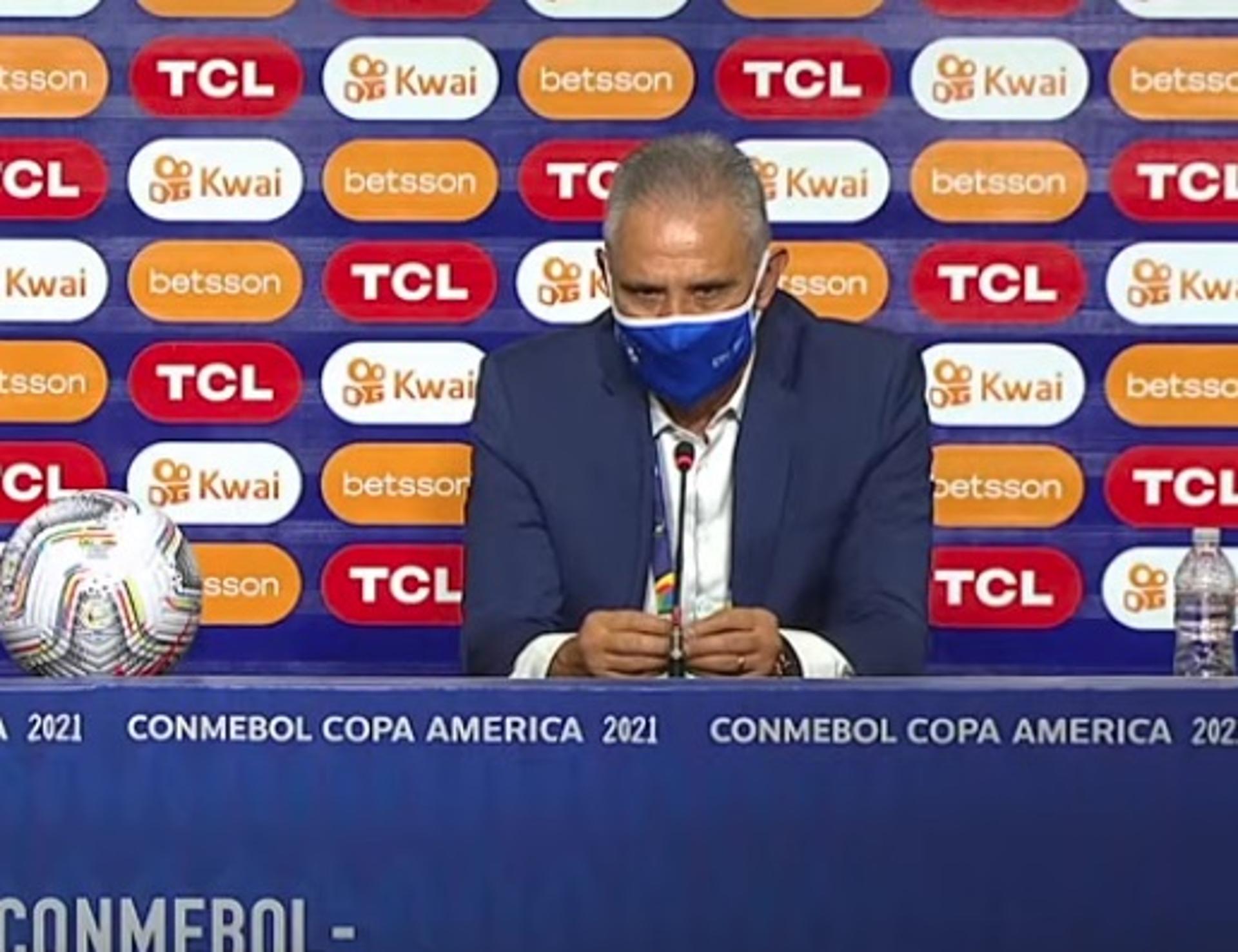 Tite - coletiva Brasil x Equador