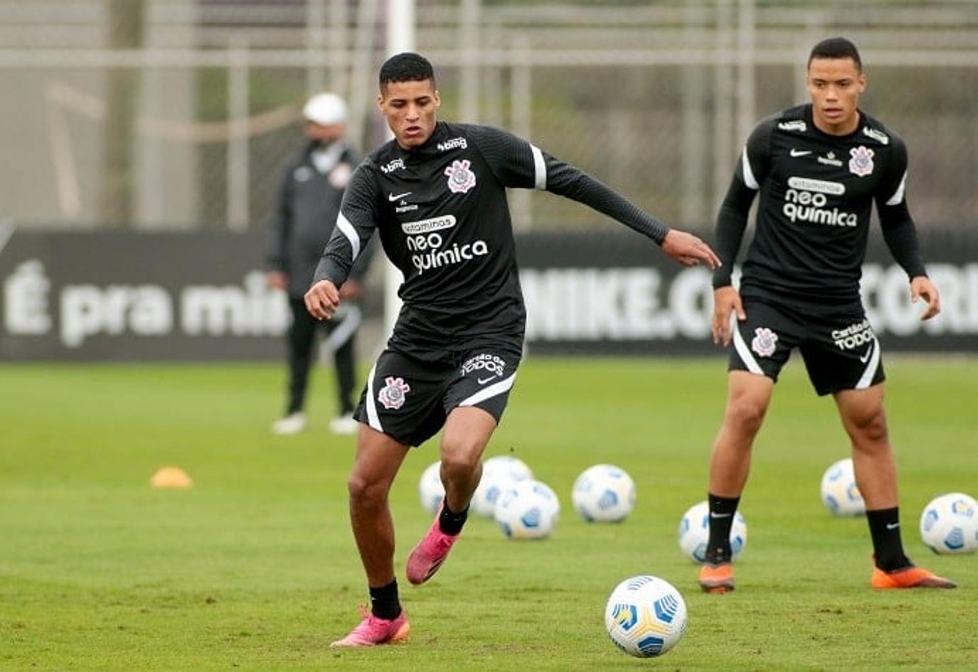 Rodrigo Varanda e Mandaca - Treino Corinthians