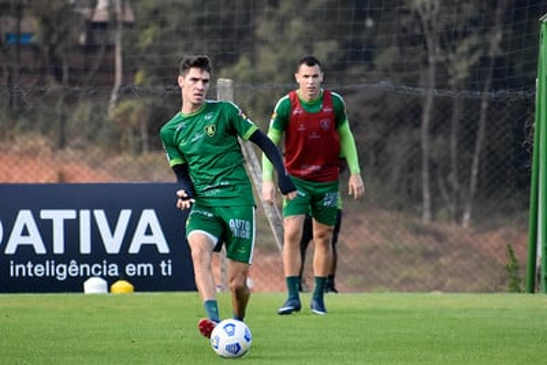 Alê ainda não se firmou no Coelho neste Brasileirão e busca retomar o protagonismo