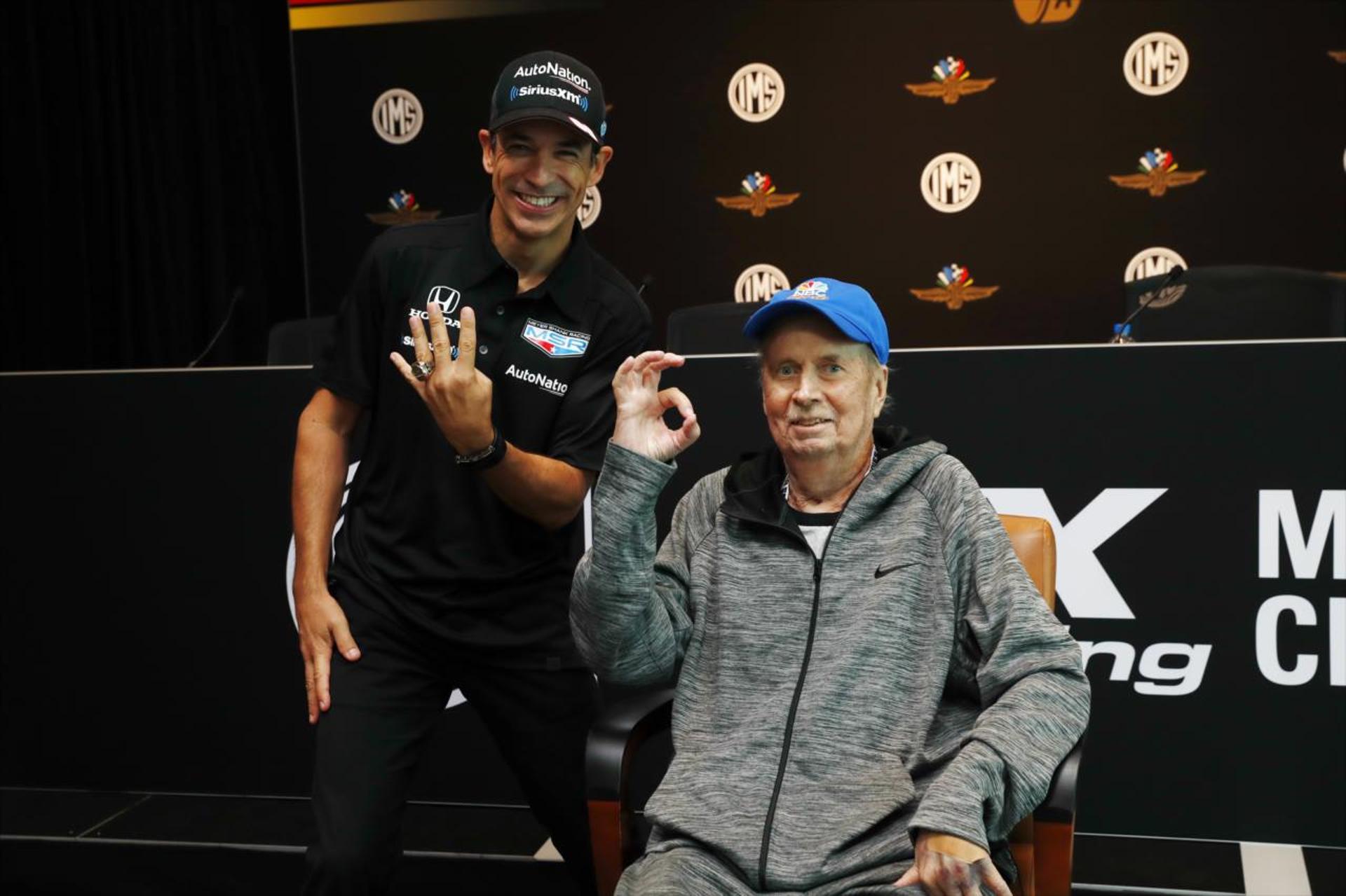 Helio Castroneves e Robin Miller (Foto: Divulgação)