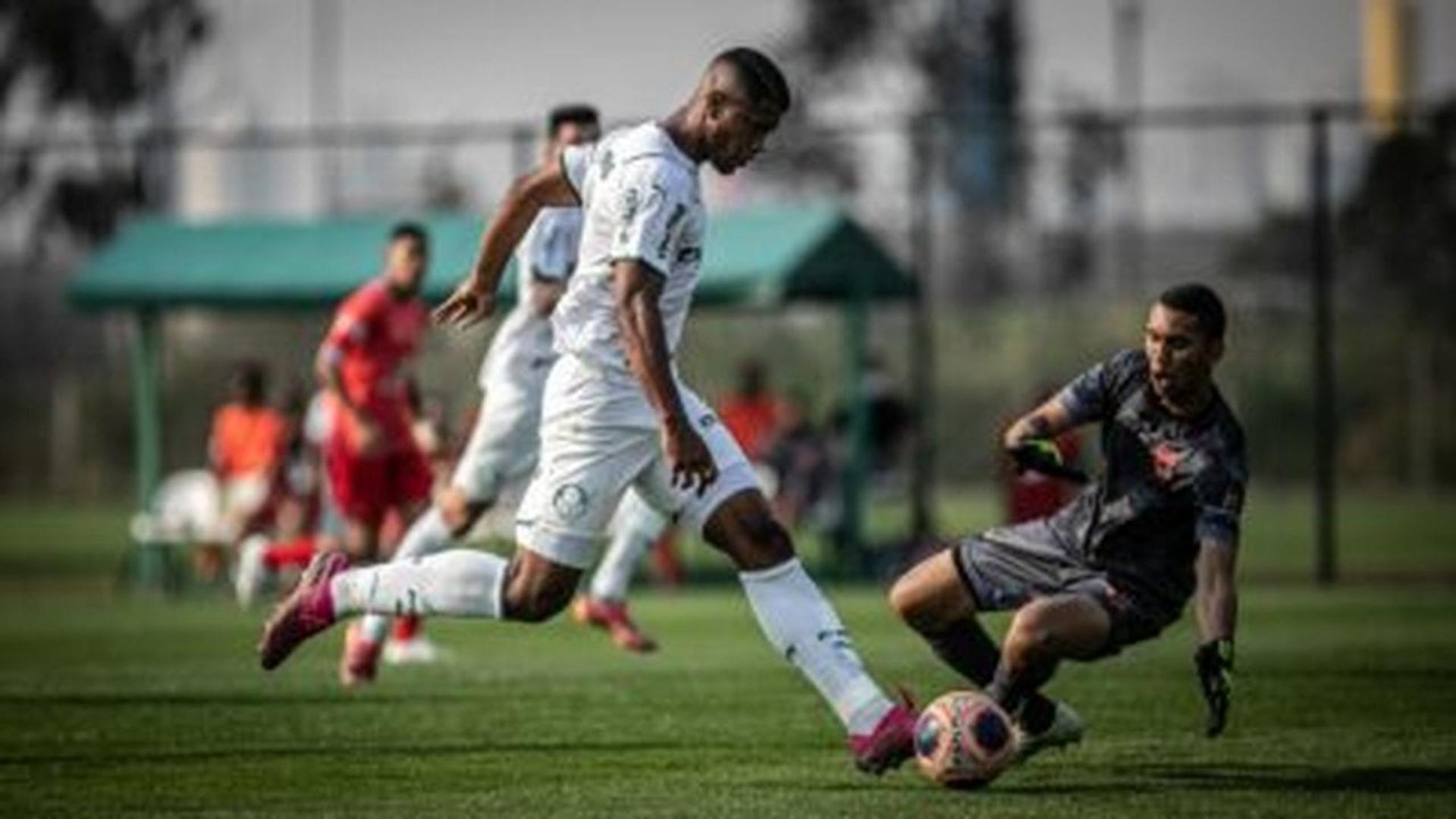 Newton em ação pelo Palmeiras (Foto: Victor Monteiro/@monteirofoto)