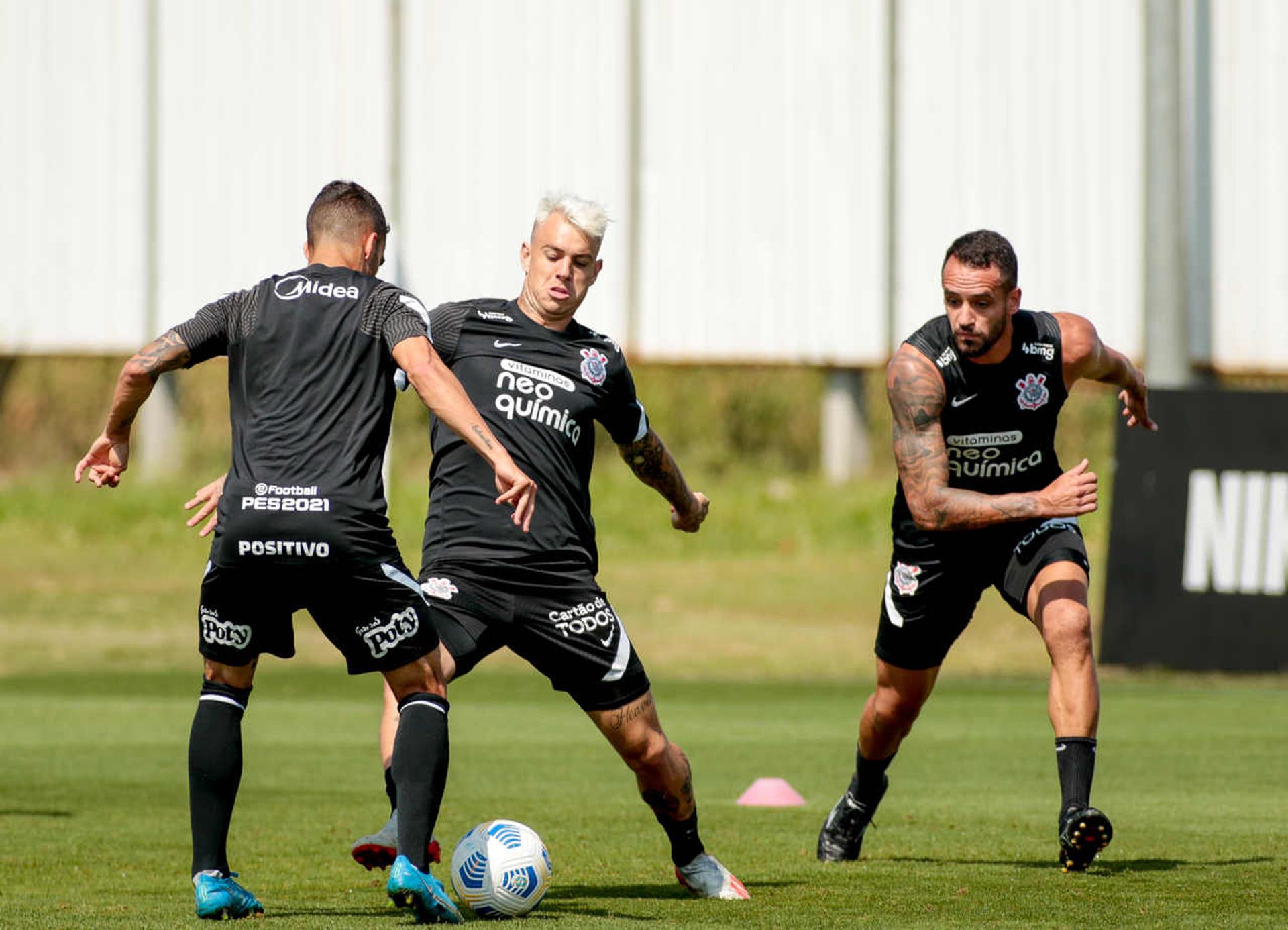 Roger Guedes e Renato Augusto - Corinthians