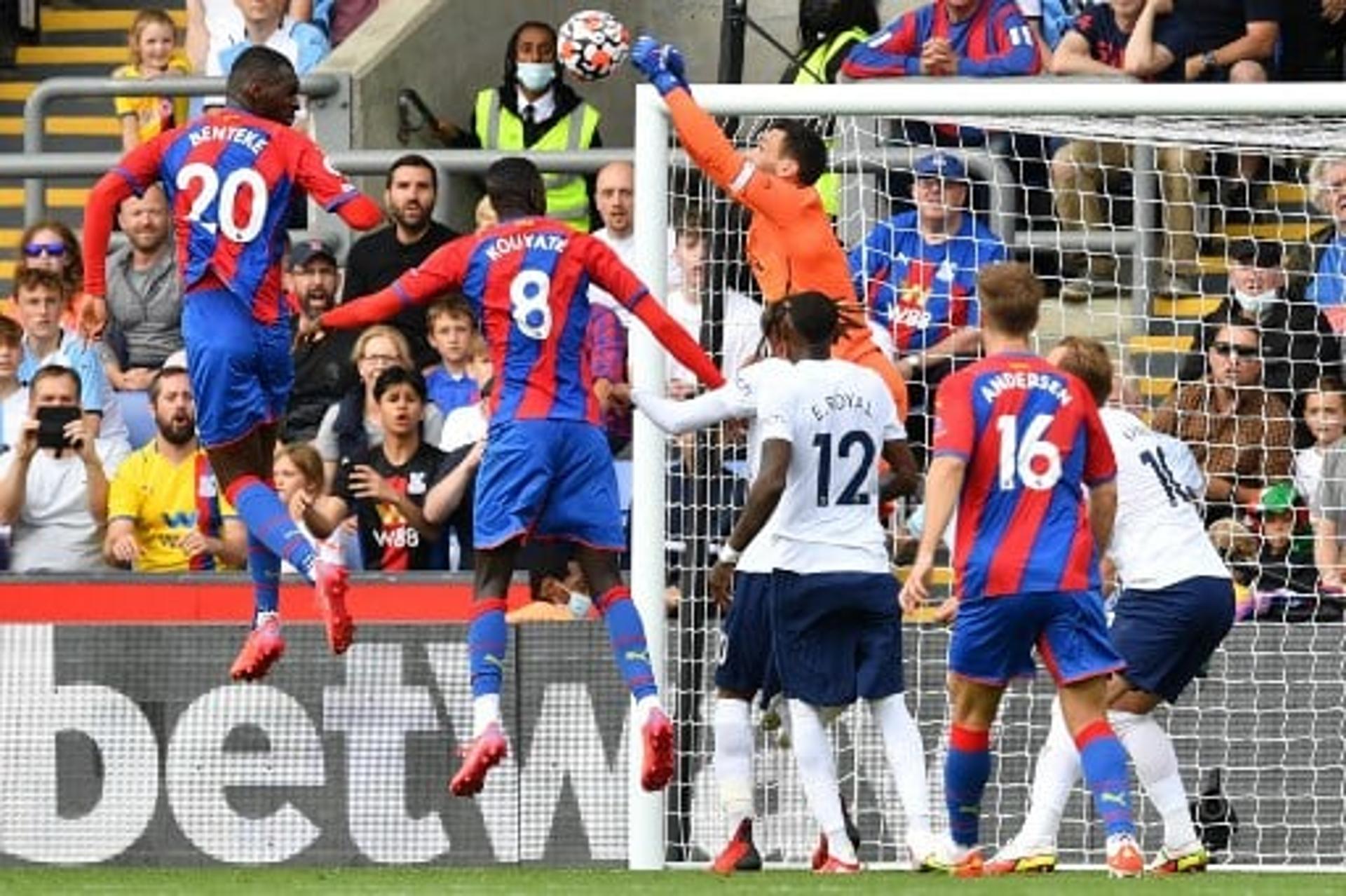 Crystal Palace x Tottenham