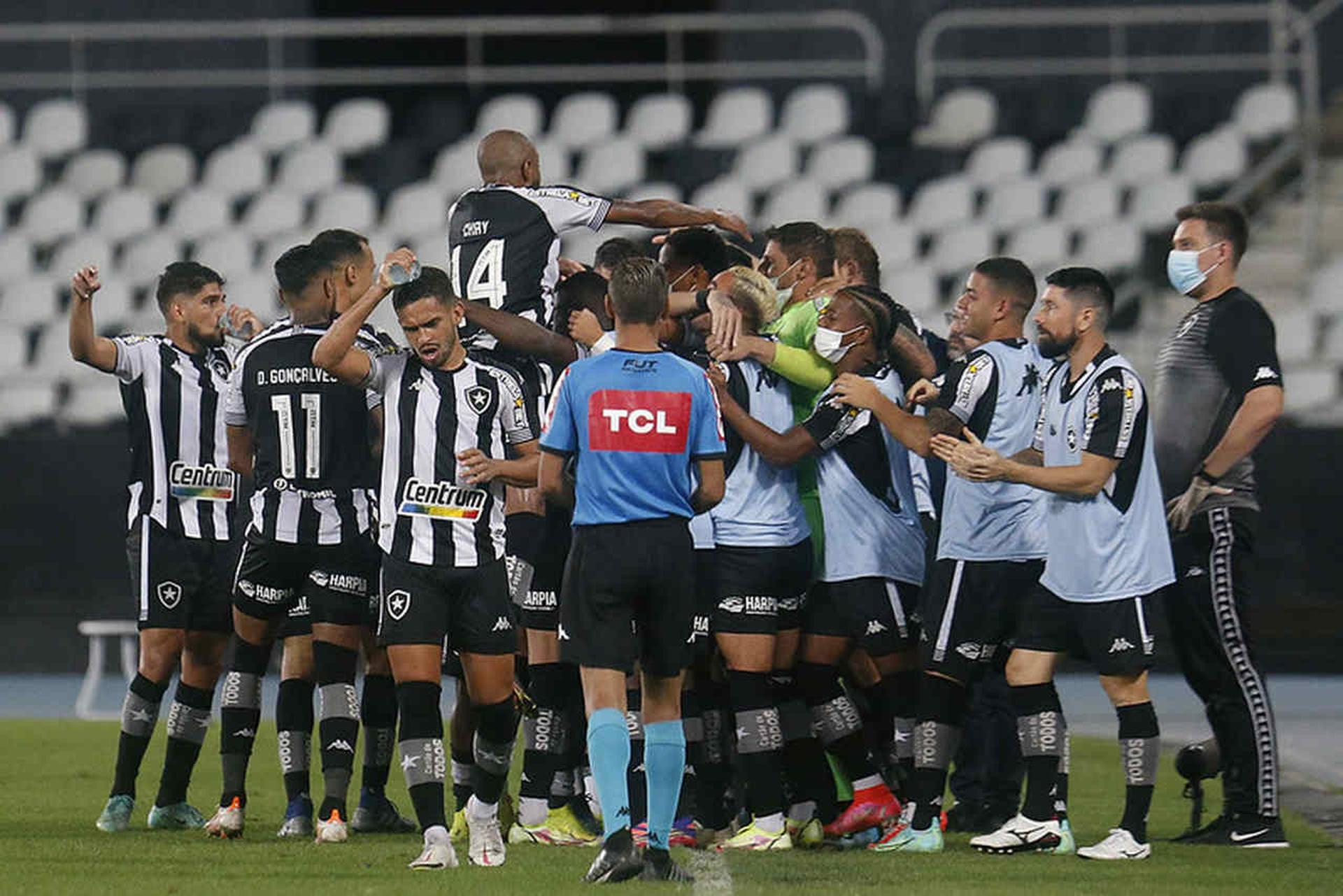 Botafogo x Sampaio Corrêa