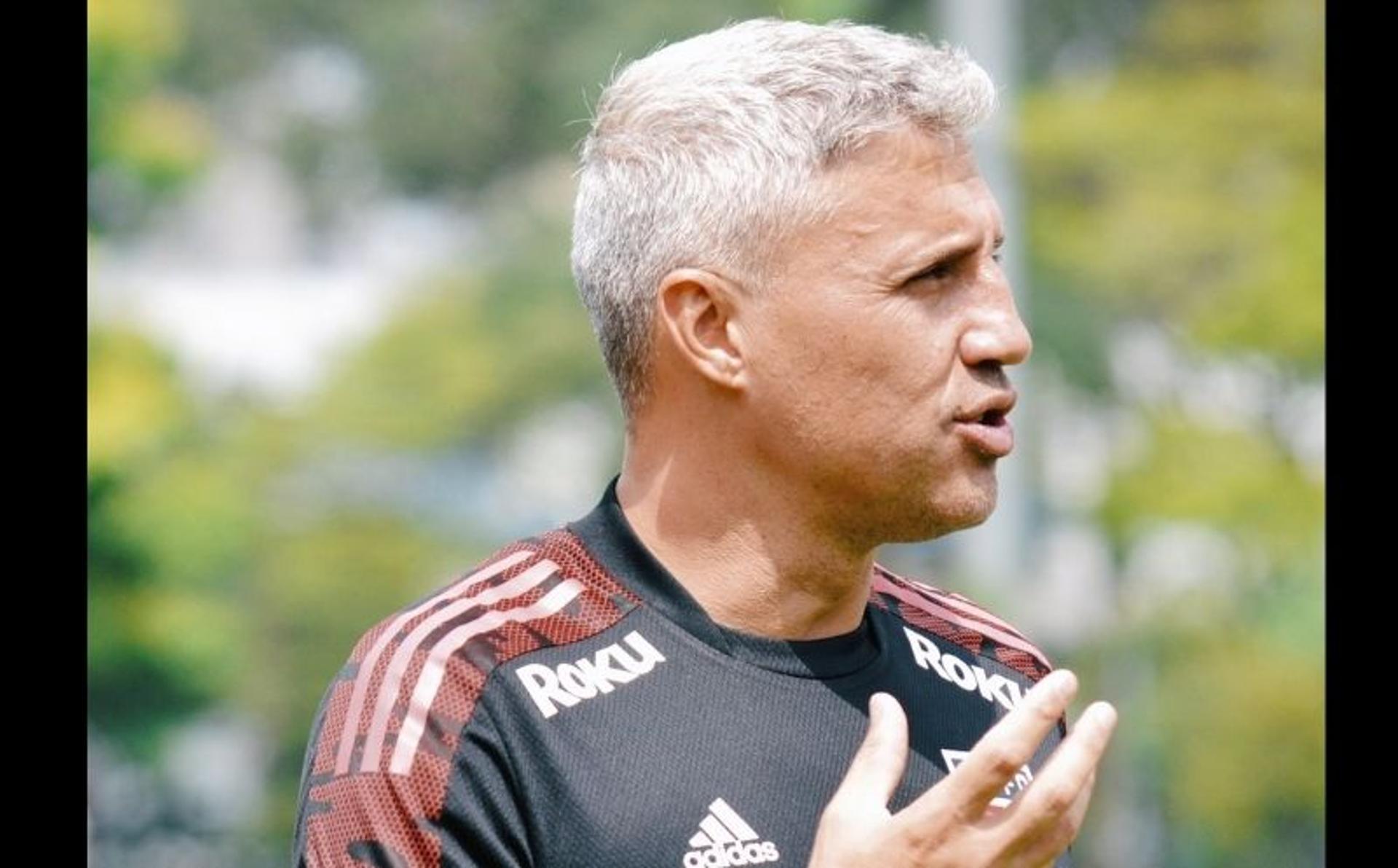 Crespo durante treino desta quinta-feira