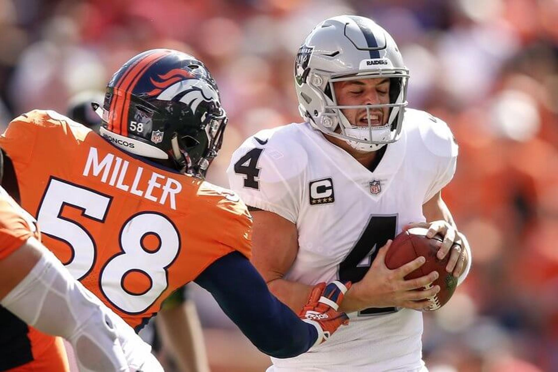 Derek Carr e Von Miller