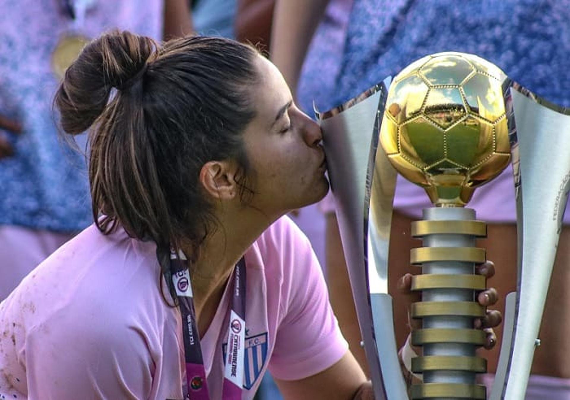 Avaí Kindermann campeão do Catarinense Feminino