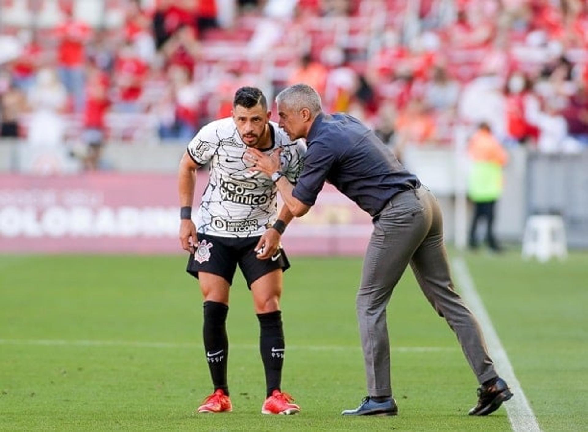 Sylvinho e Giuliano - Inter x Corinthians - 24.10