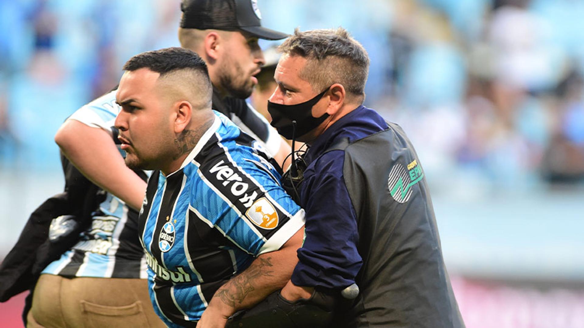 Invasão da torcida do Grêmio