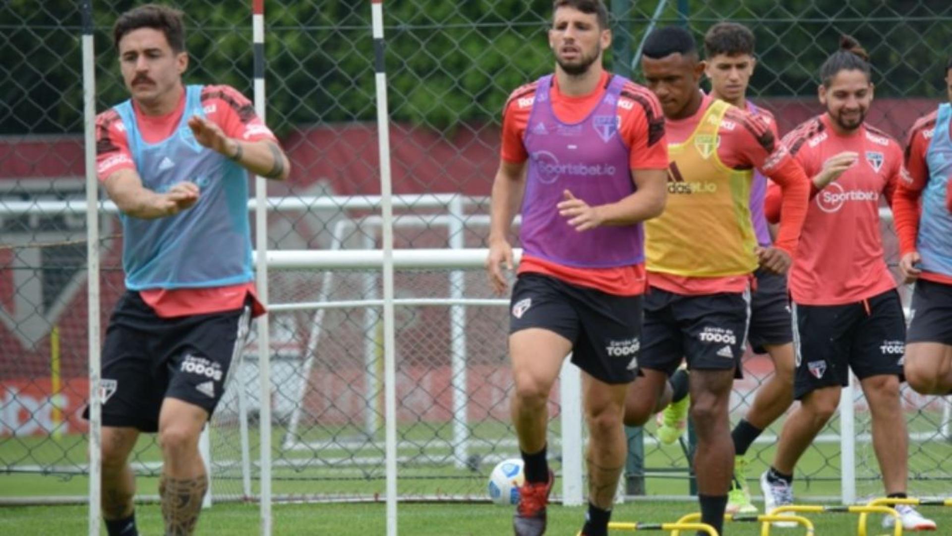 São Paulo treinou neste sábado