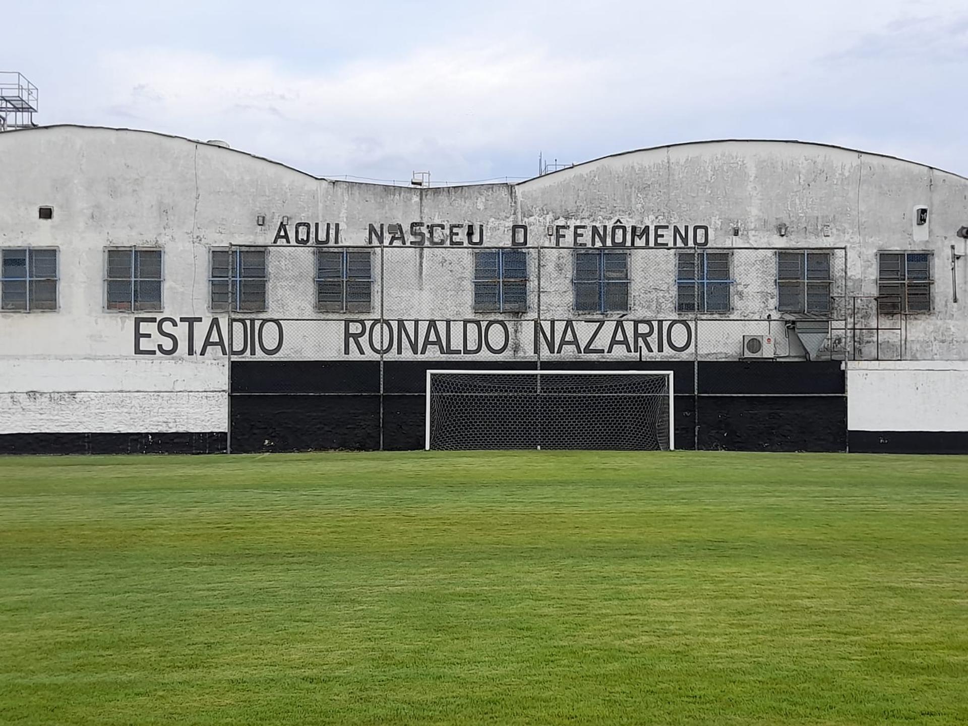 São Cristóvão - Estádio Ronaldo Nazário - muro