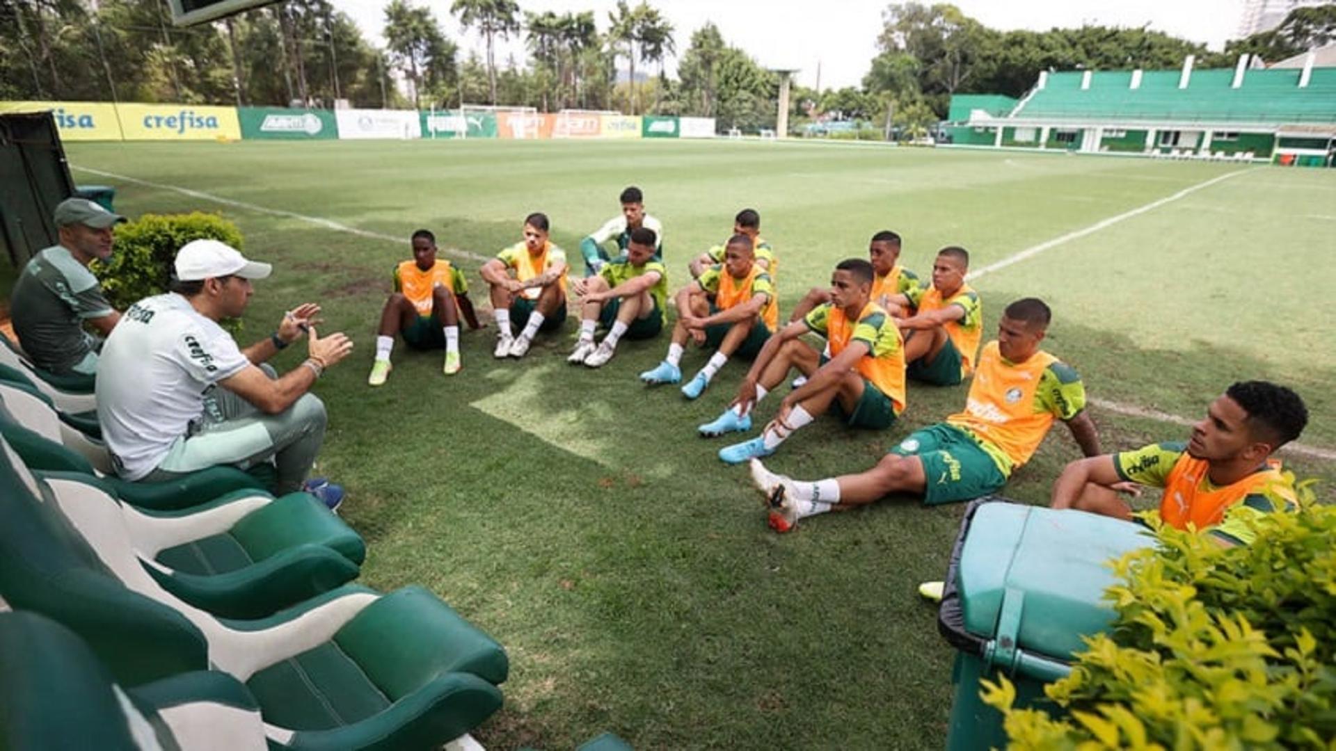 Treino Palmeiras - Abel e sub-20