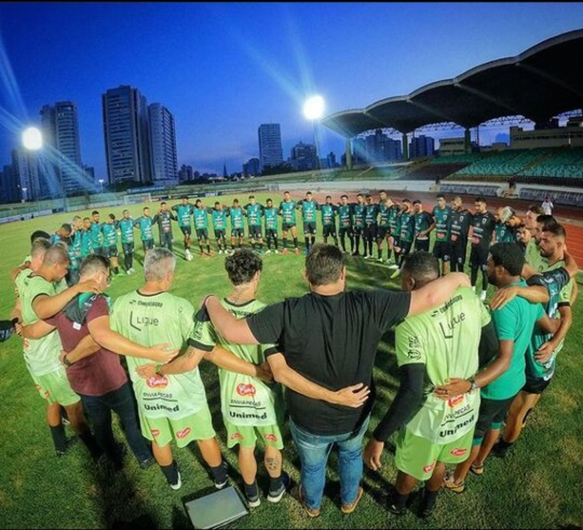 Jogadores do Maringá