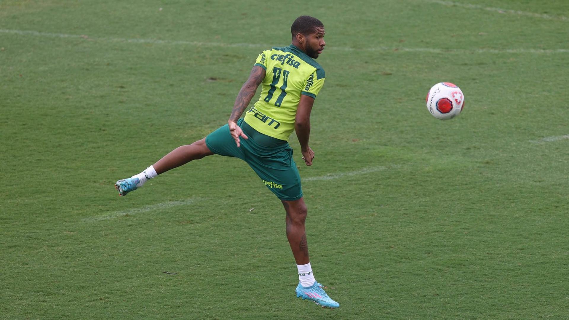 Wesley - treino Palmeiras