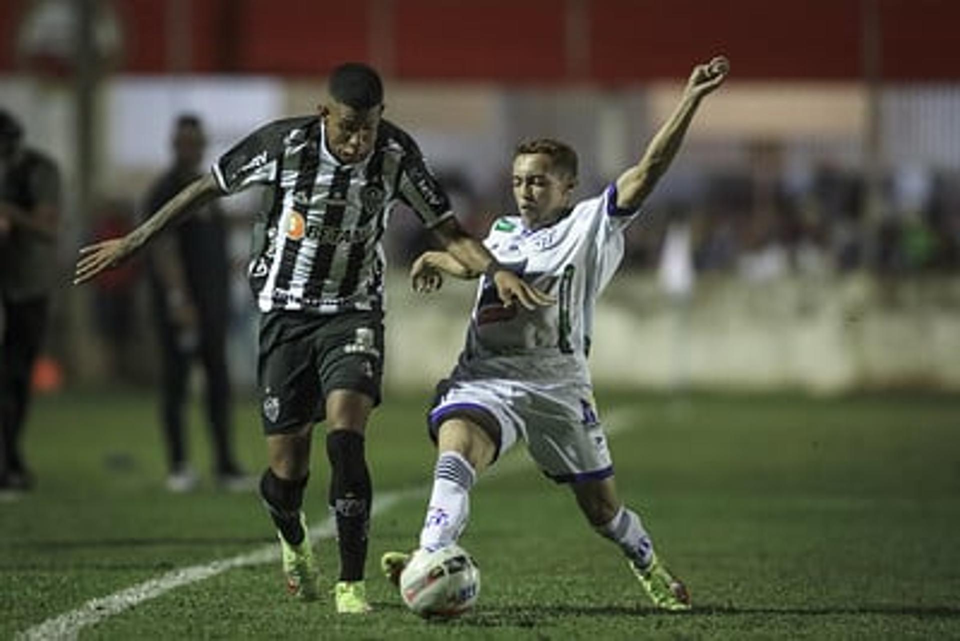 A URT conseguiu quebrar a invencibilidade do Galo no Campeonato Mineiro