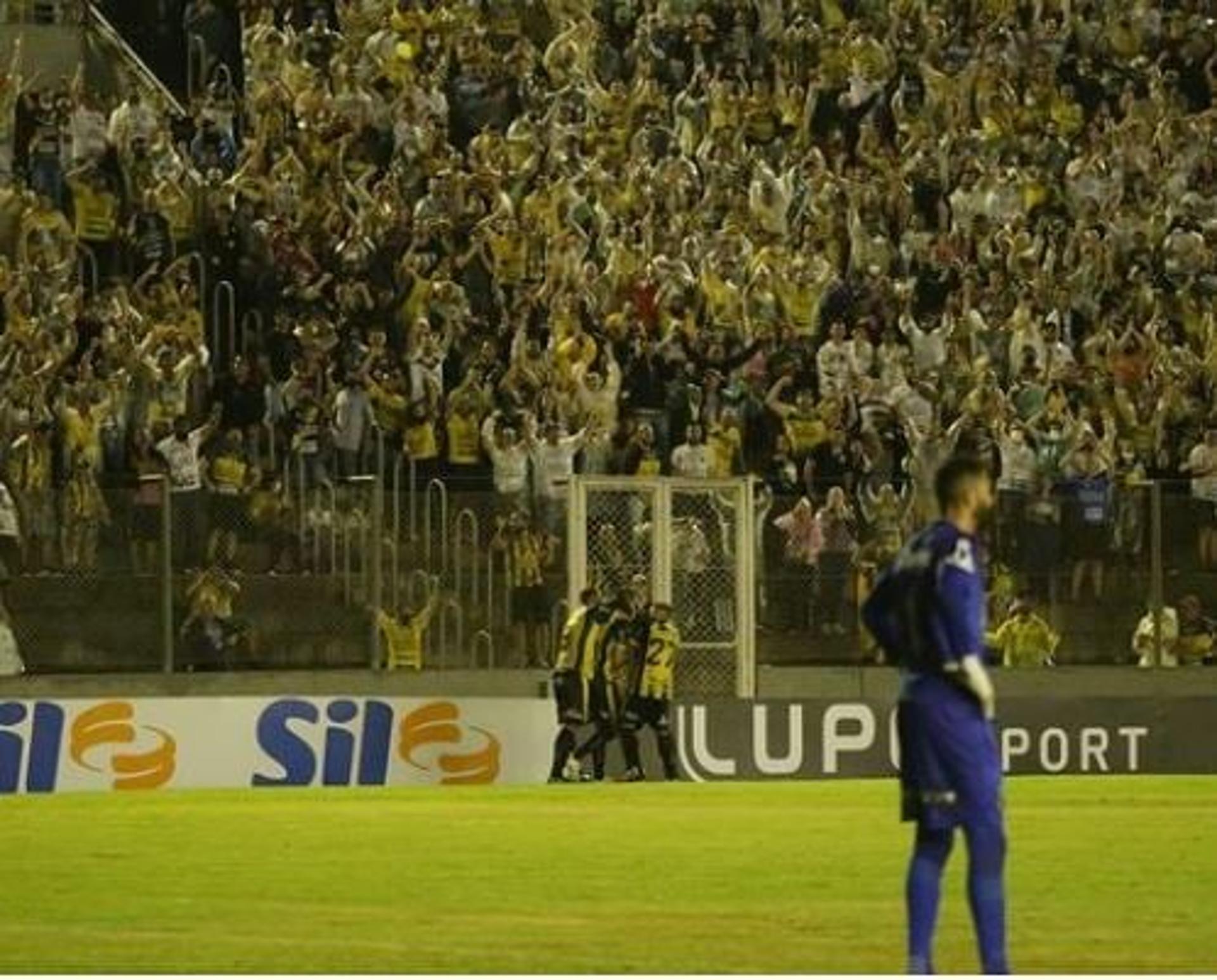 FC Cascavel x Ponte Preta