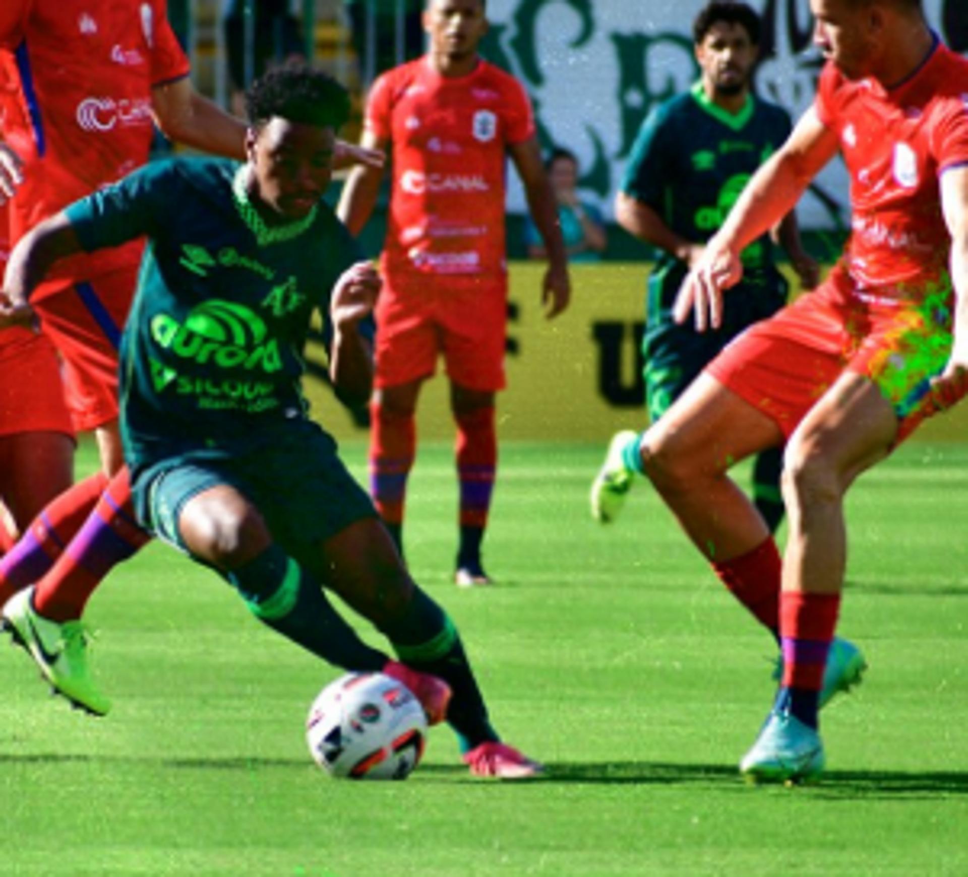 Chapecoense x Marcílio Dias