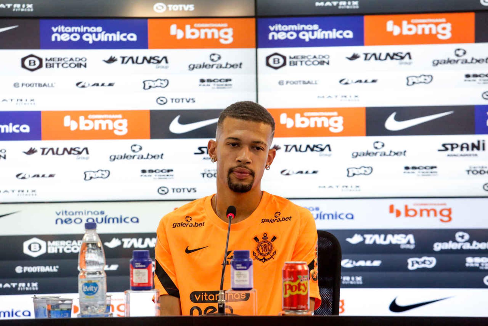 Entrevista Coletiva João Victor - Corinthians