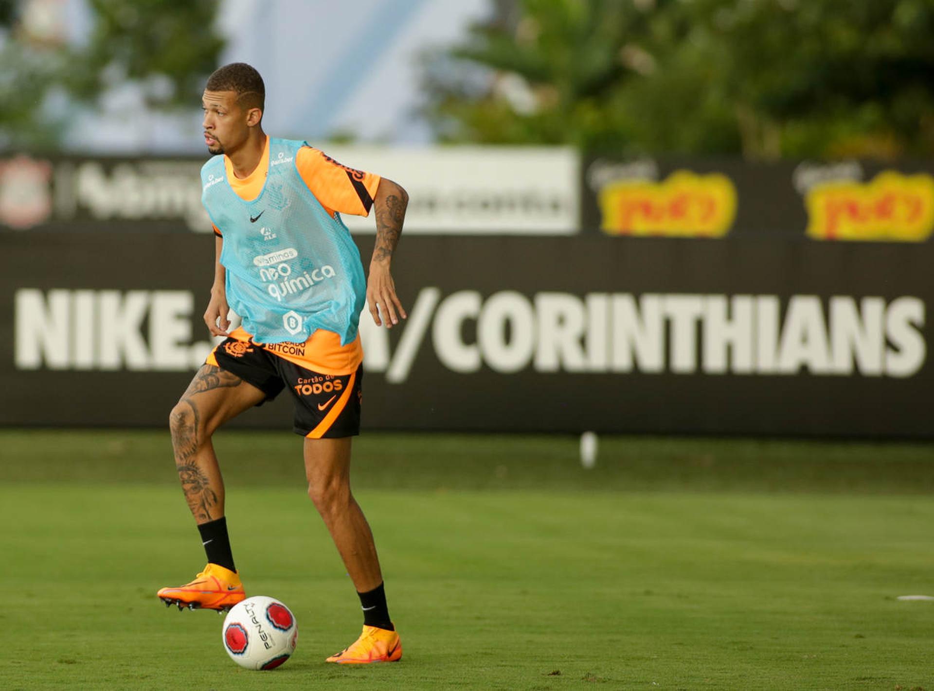 João Victor - Treino Corinthians