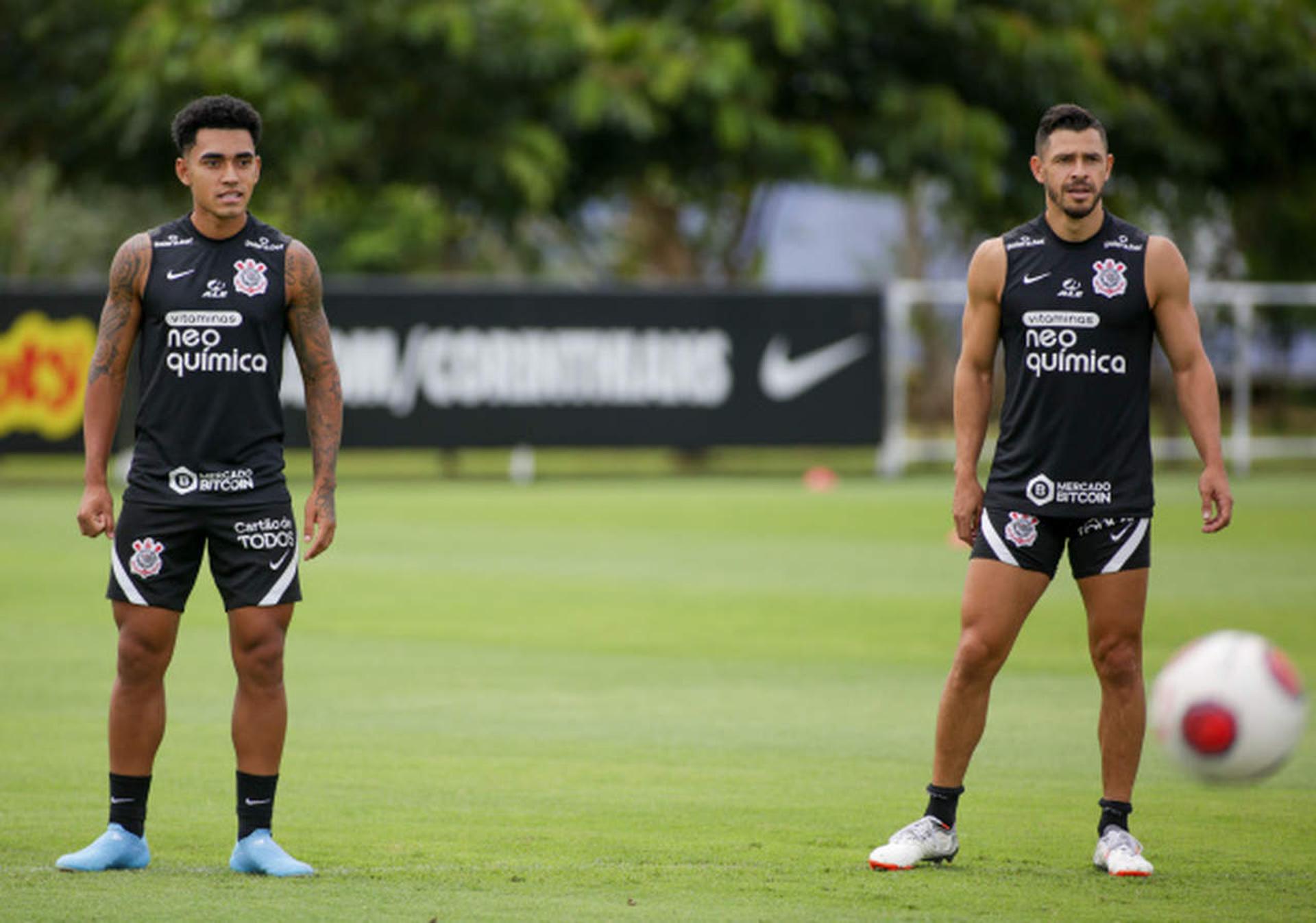 Du Queiroz e Giuliano - Corinthians